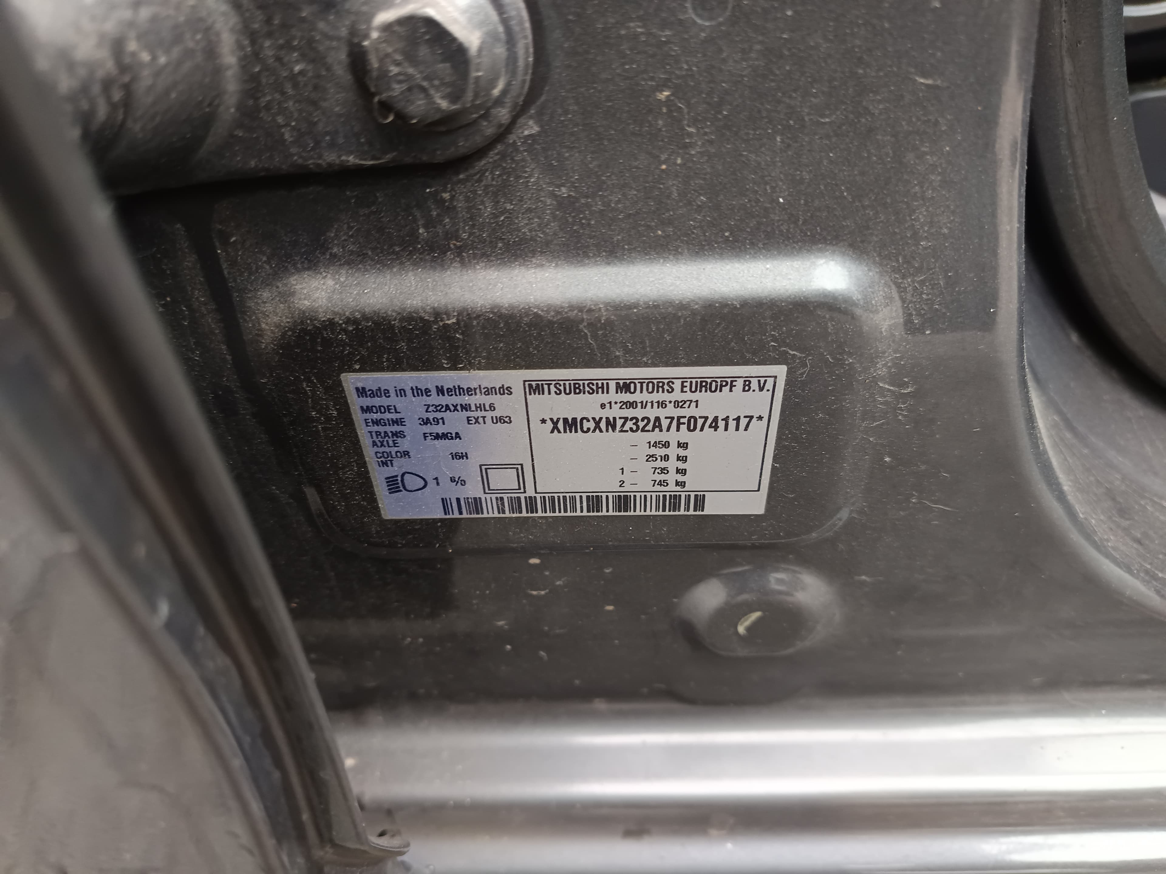 Mitsubishi Colt · Ano 2007 — imagen 29
