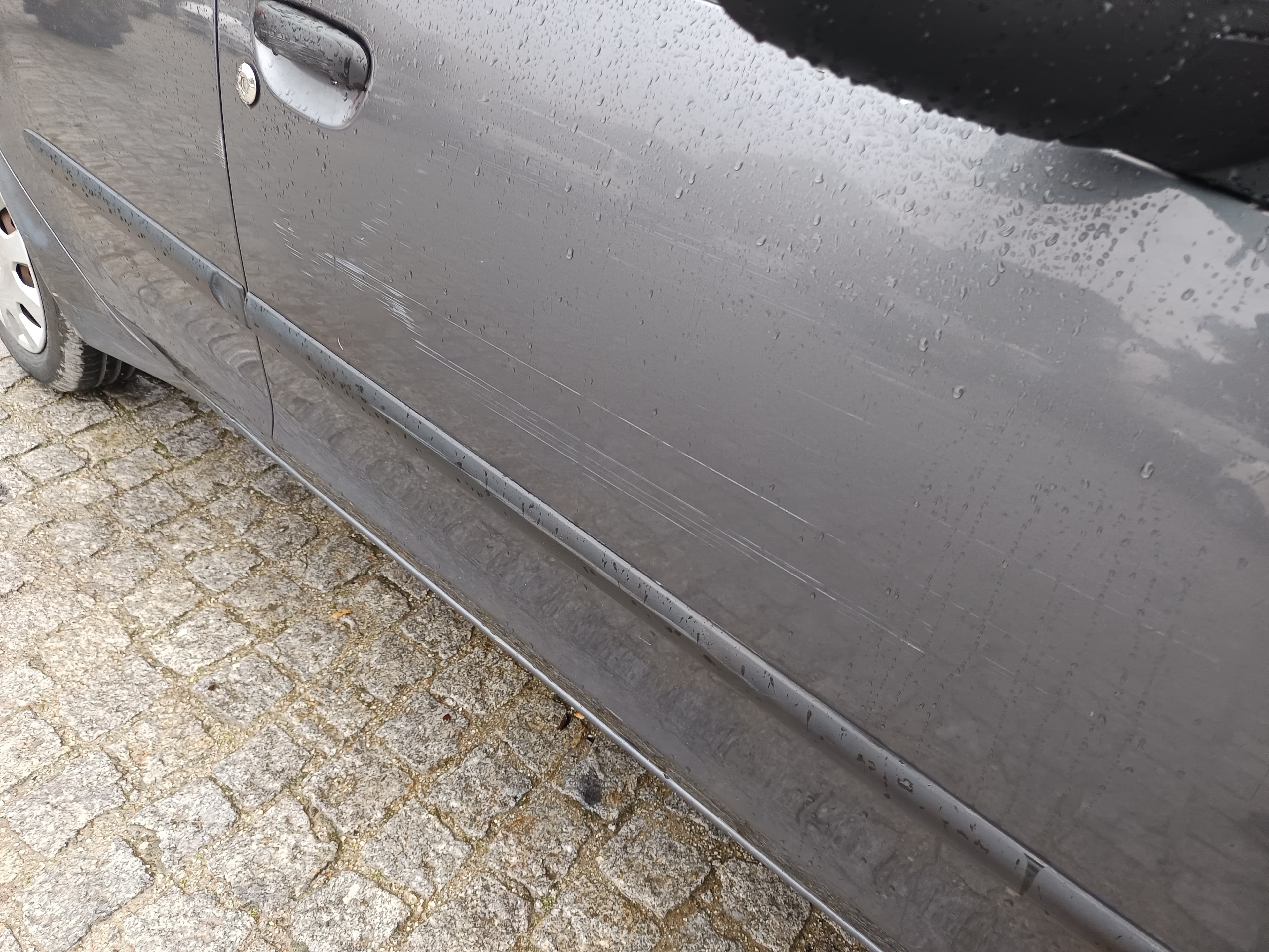 Mitsubishi Colt · Ano 2007 — imagen 17