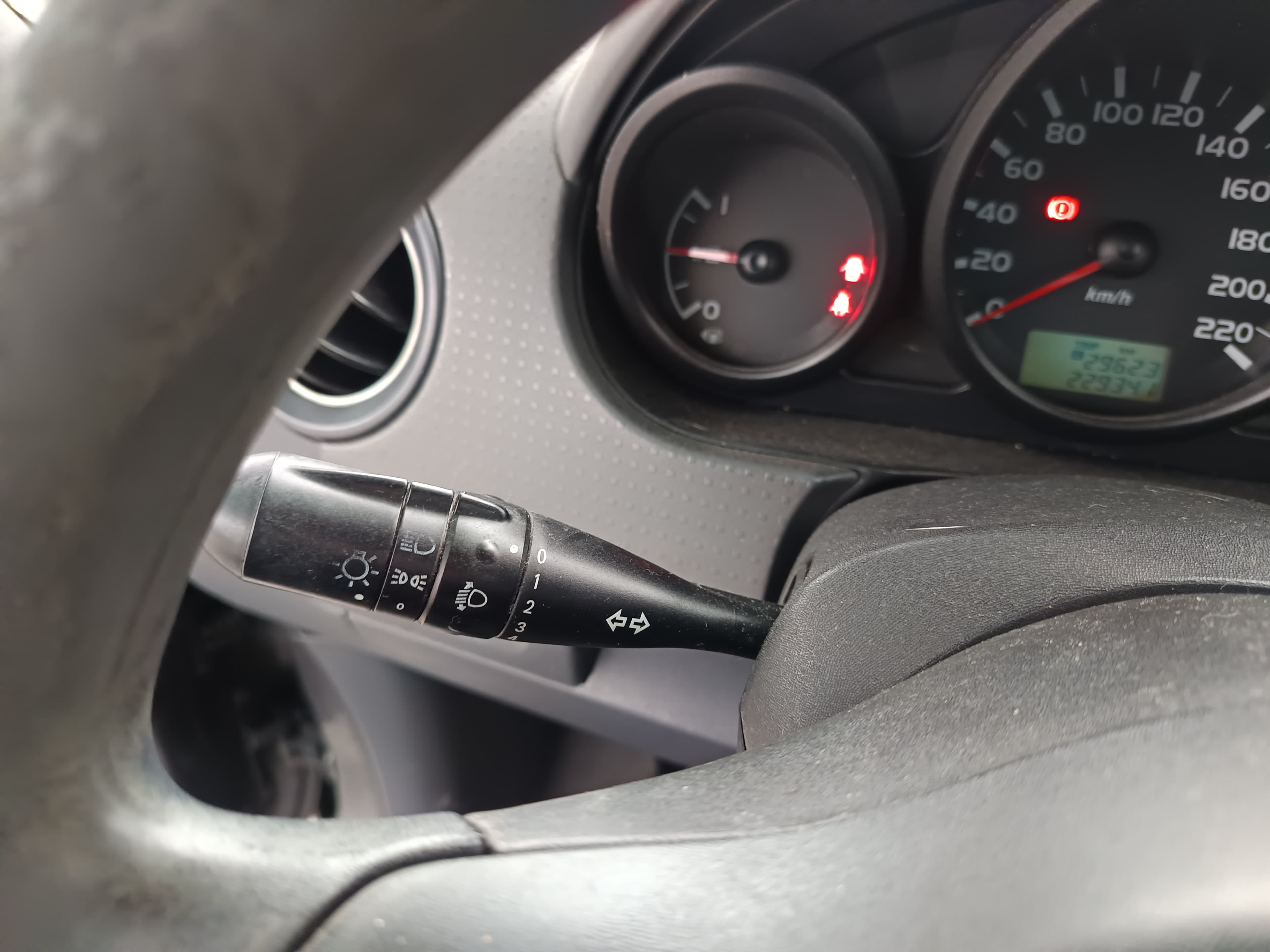 Mitsubishi Colt · Ano 2007 — imagen 41