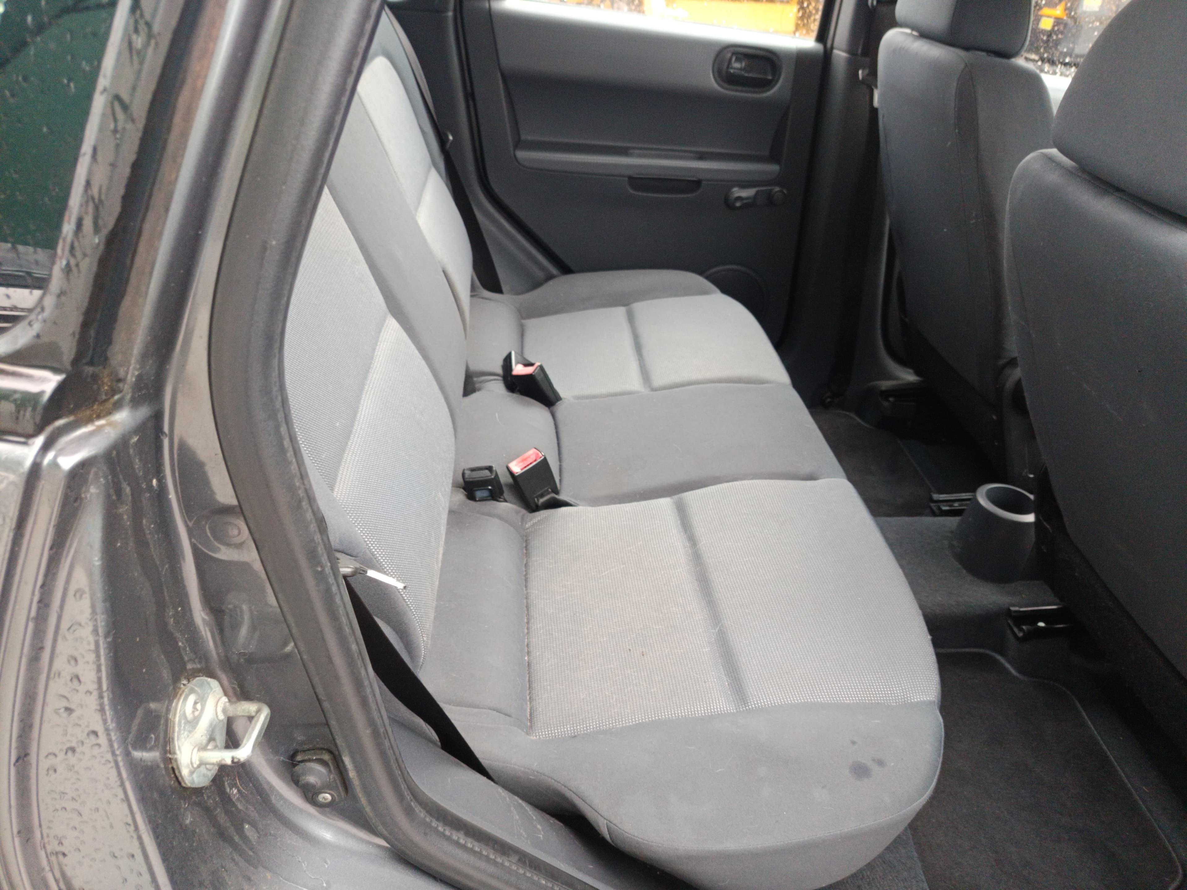 Mitsubishi Colt · Ano 2007 — imagen 28