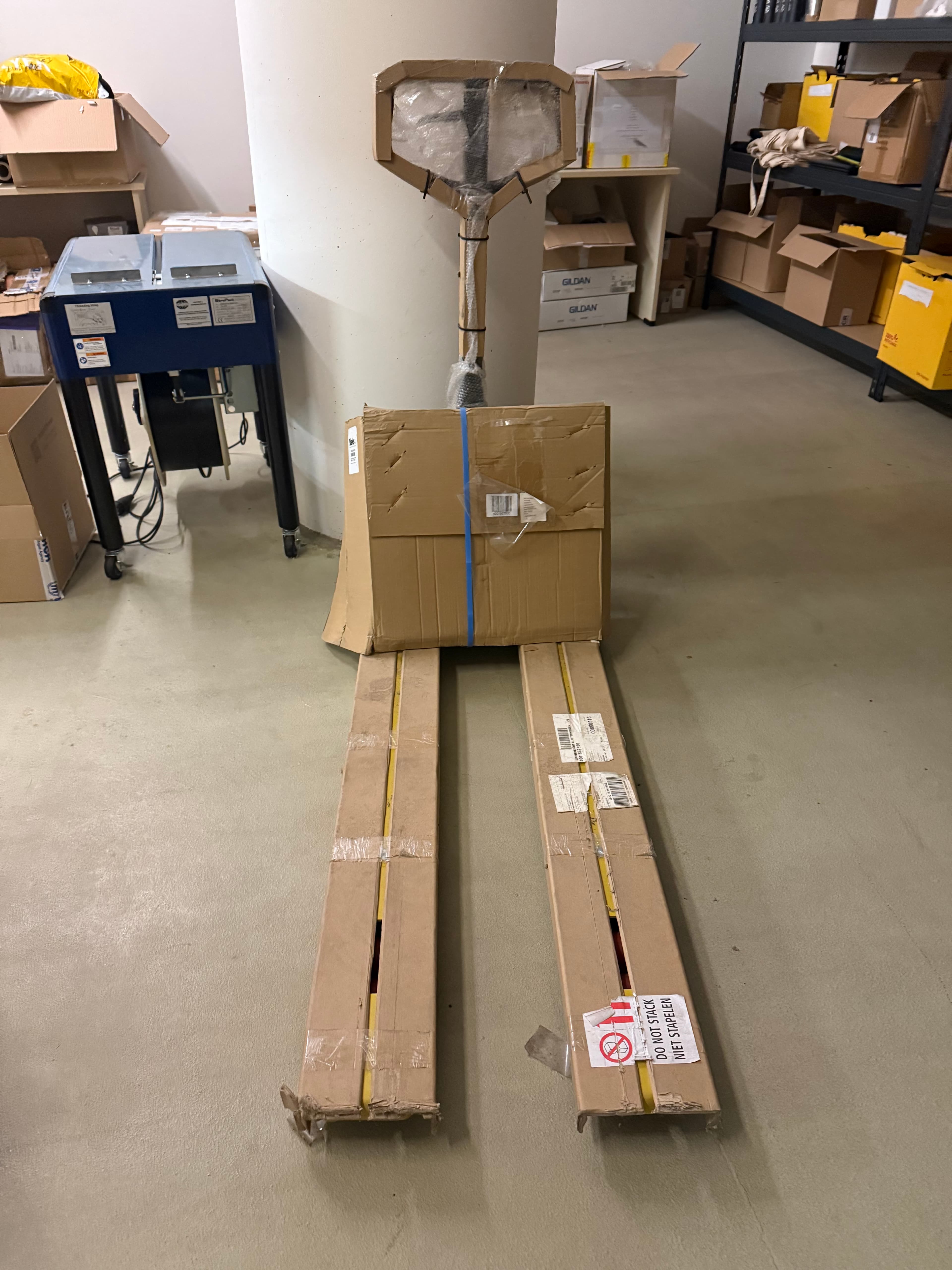 YALE Pallet Mover with Digital Scales (Model 1100) — image 4
