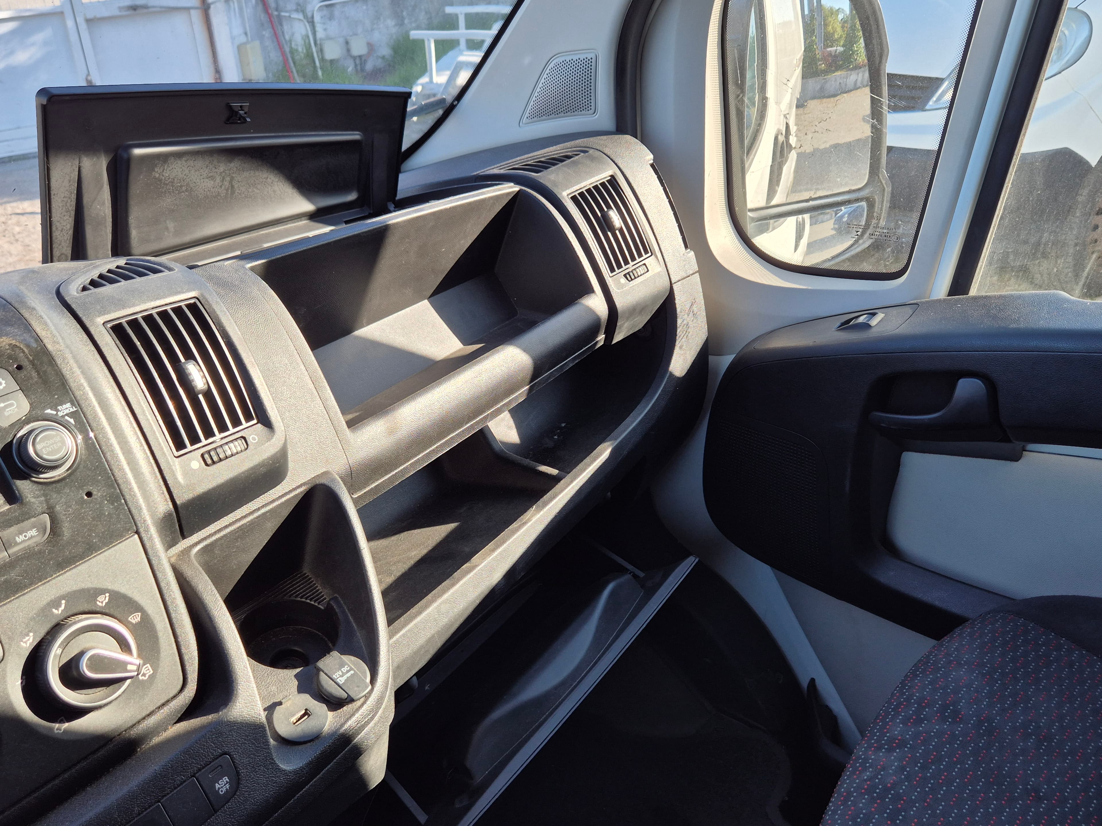 Citroën Jumper · Ano 2017 — imagen 40