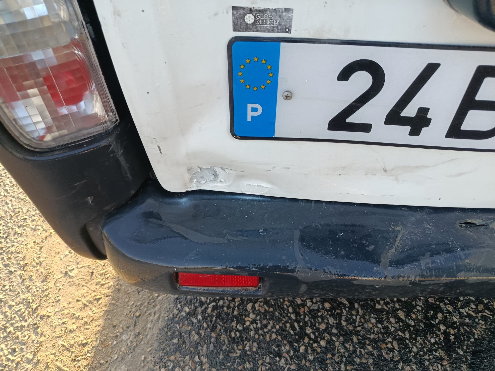 Renault Trafic · 6 Lugares · Ano 2006 — imagen 14