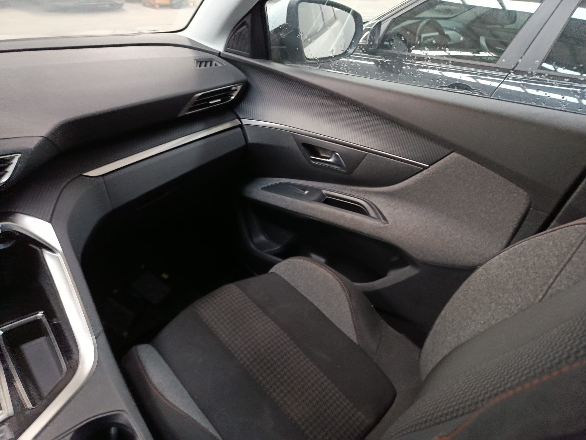 Peugeot 5008 · Ano 2019 — imagen 13