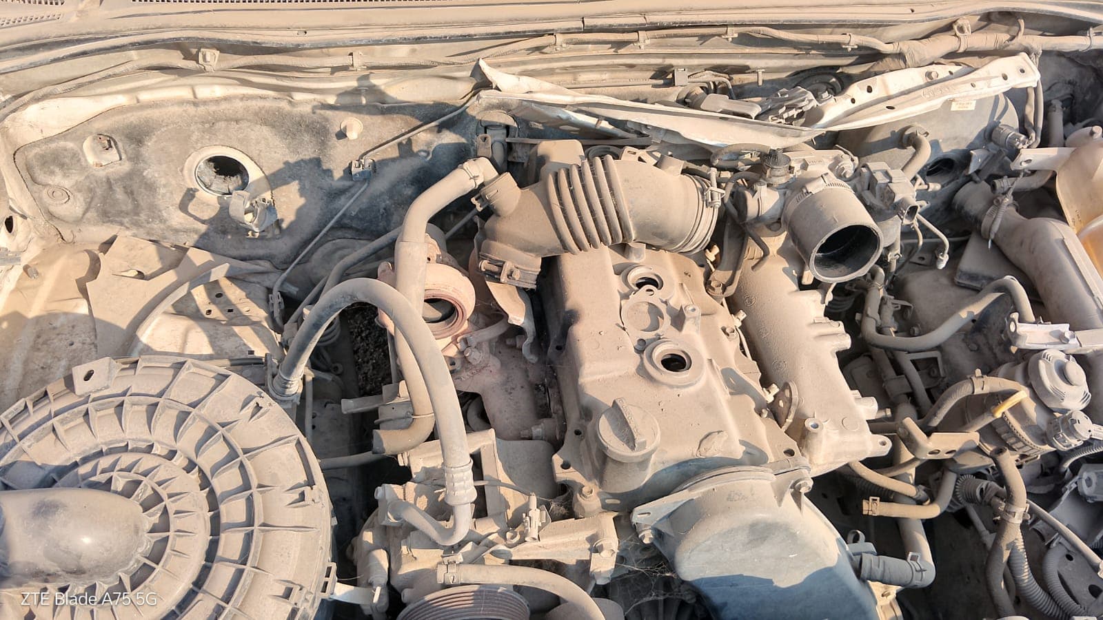 2 TOYOTA HILUX 4*4 CD STD 5L — image 5