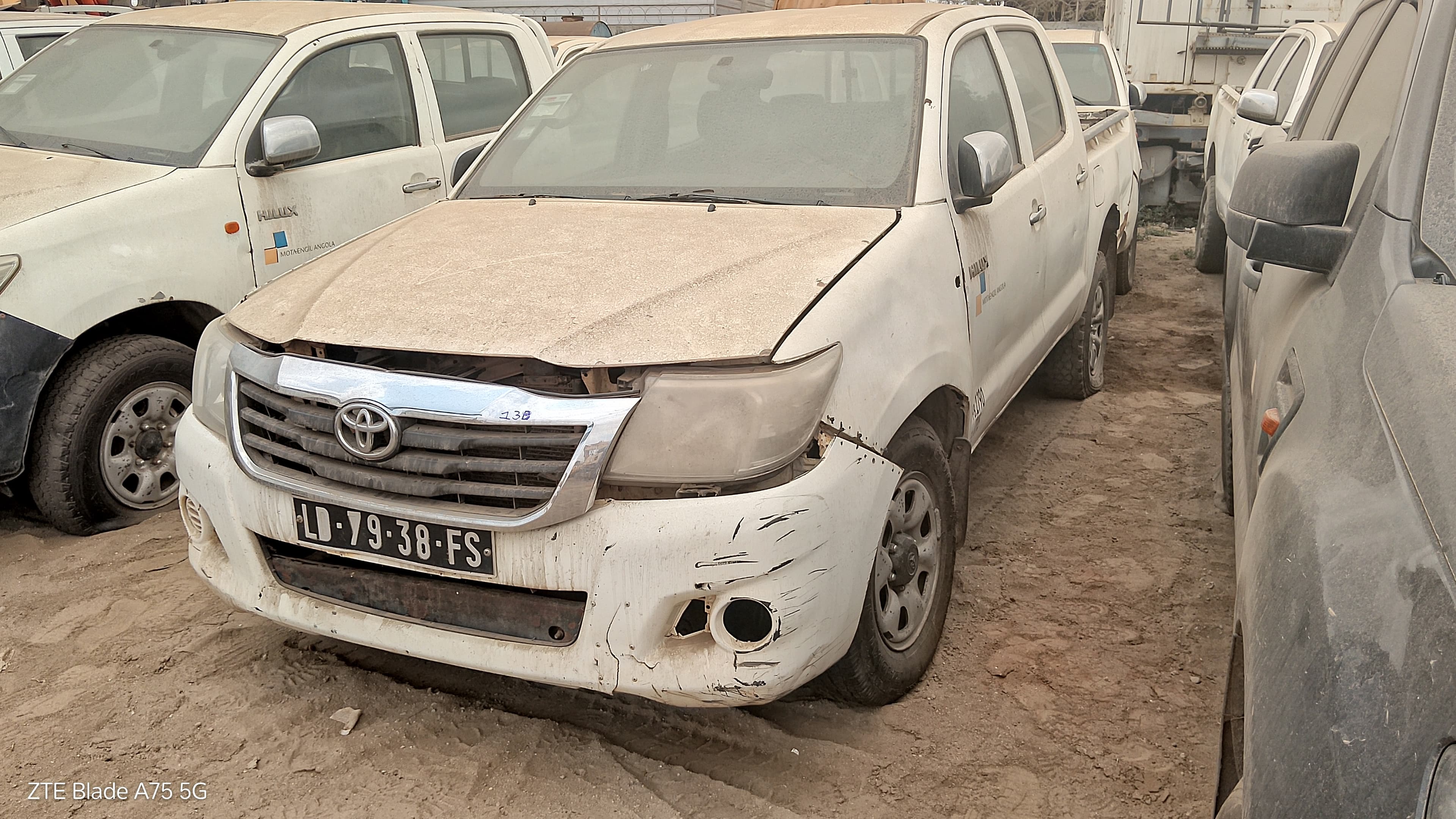 TOYOTA HILUX 4*4 CD STD 5L — image 2