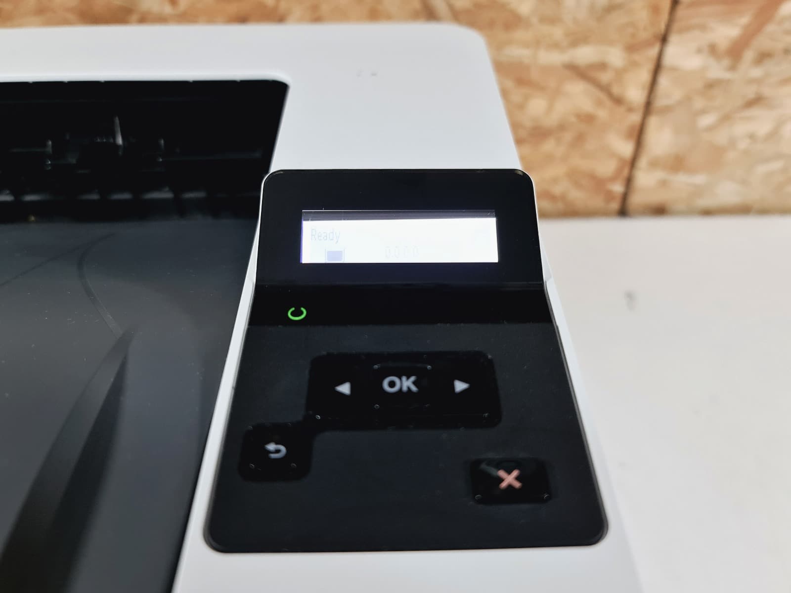 Impressora HP LaserJet Pro M404n — imagem 6