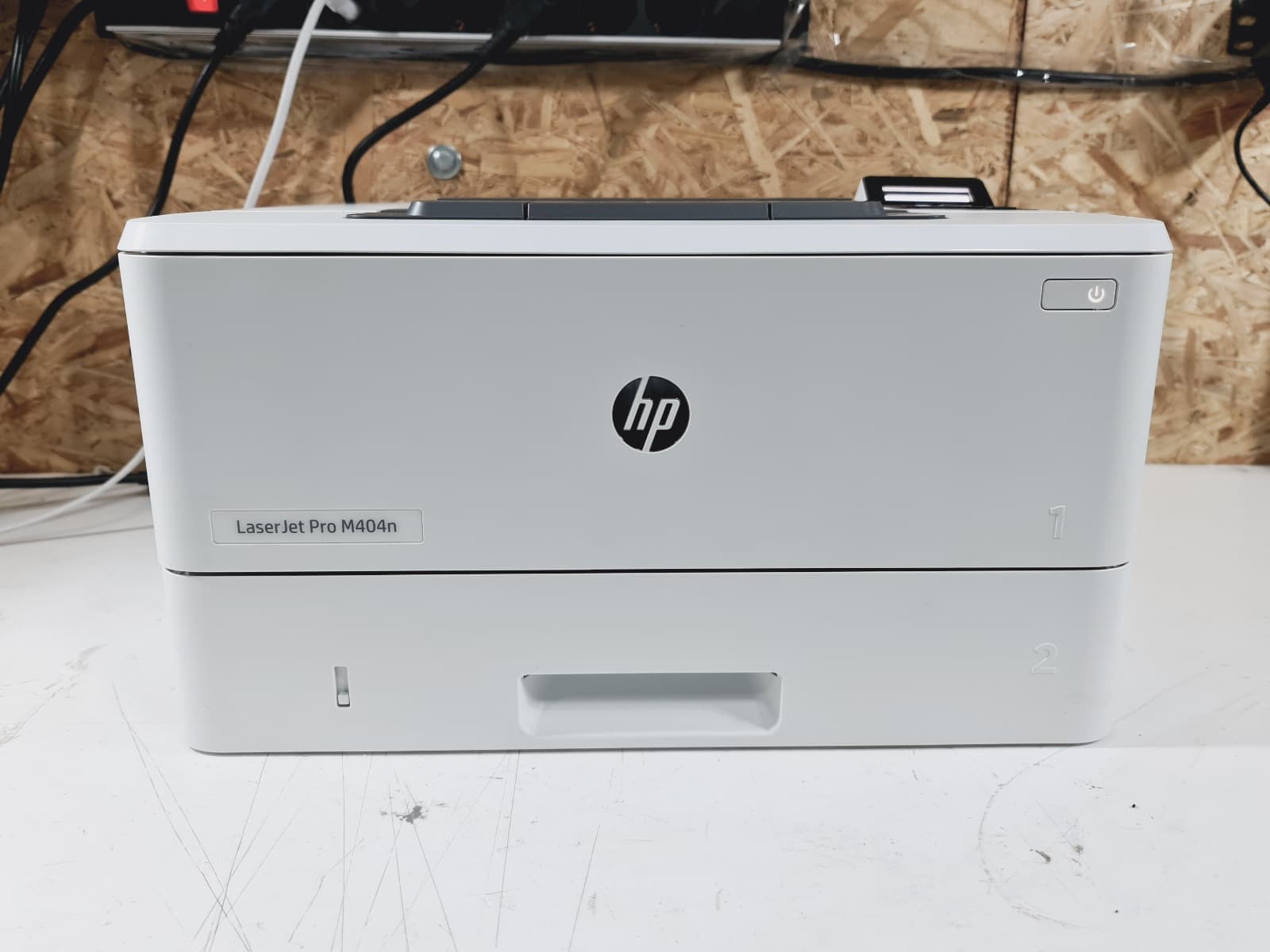 Impressora HP LaserJet Pro M404n — imagem 1