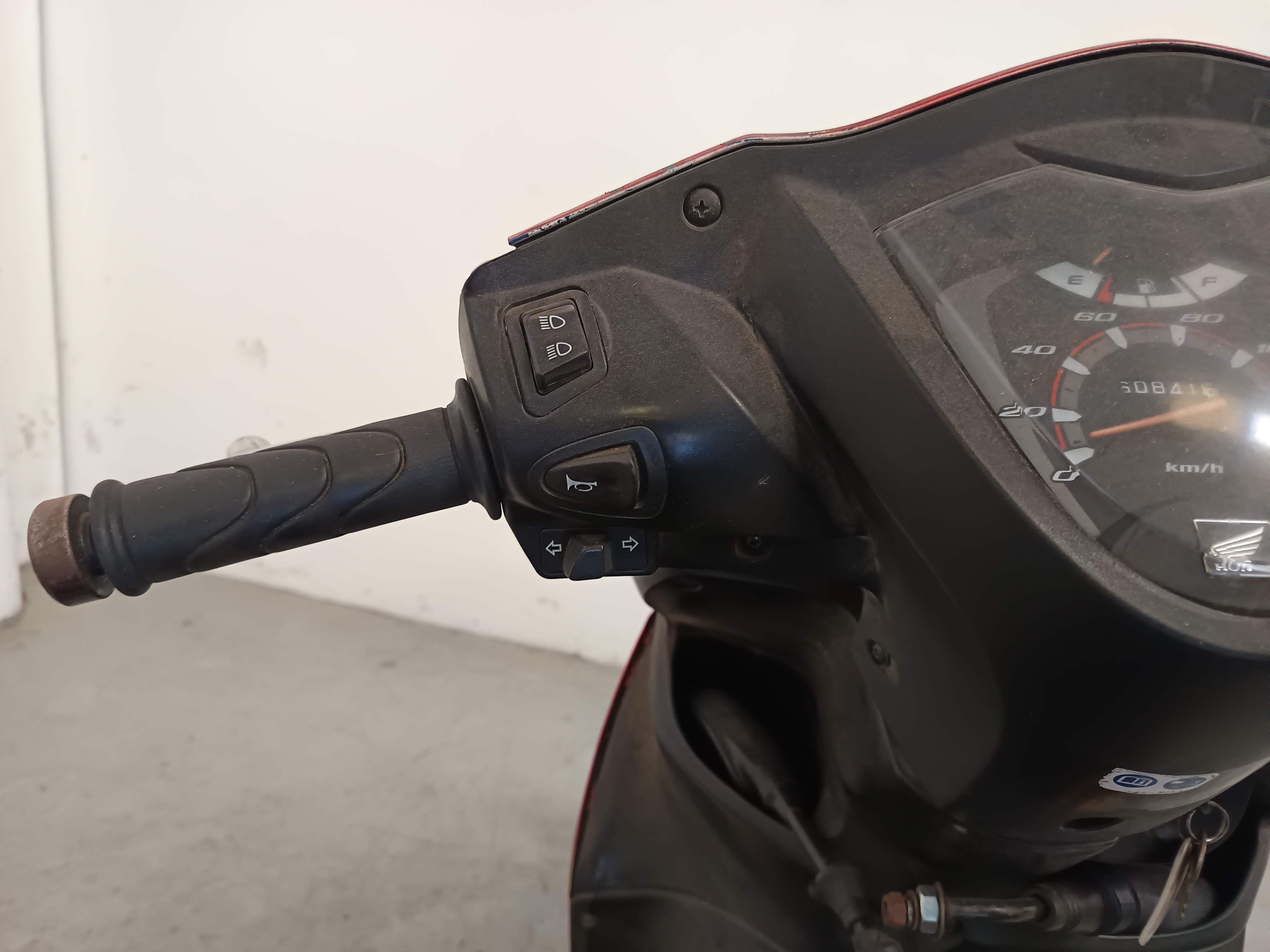 HONDA Vision NSC 110 · Ano 2012 — image 11