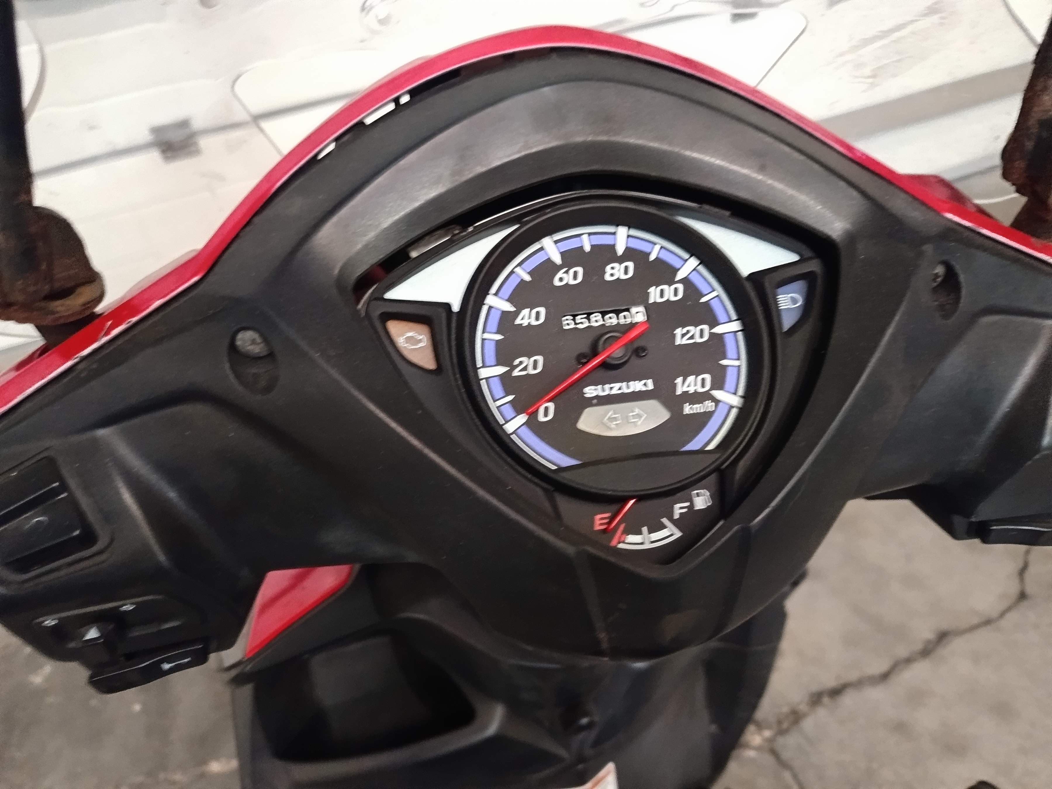 SUZUKI UK 110 Address · Ano 2016 — imagem 11
