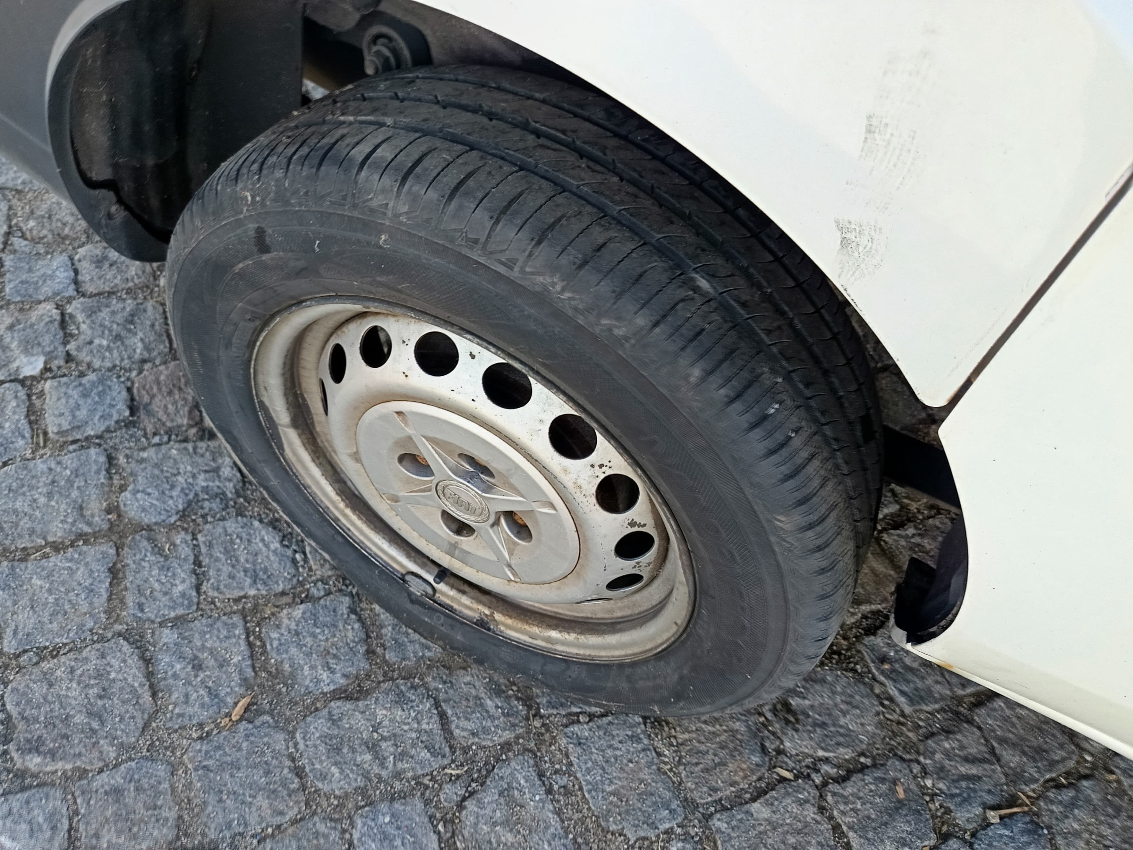 Fiat Doblo · Ano 2006 — imagem 10