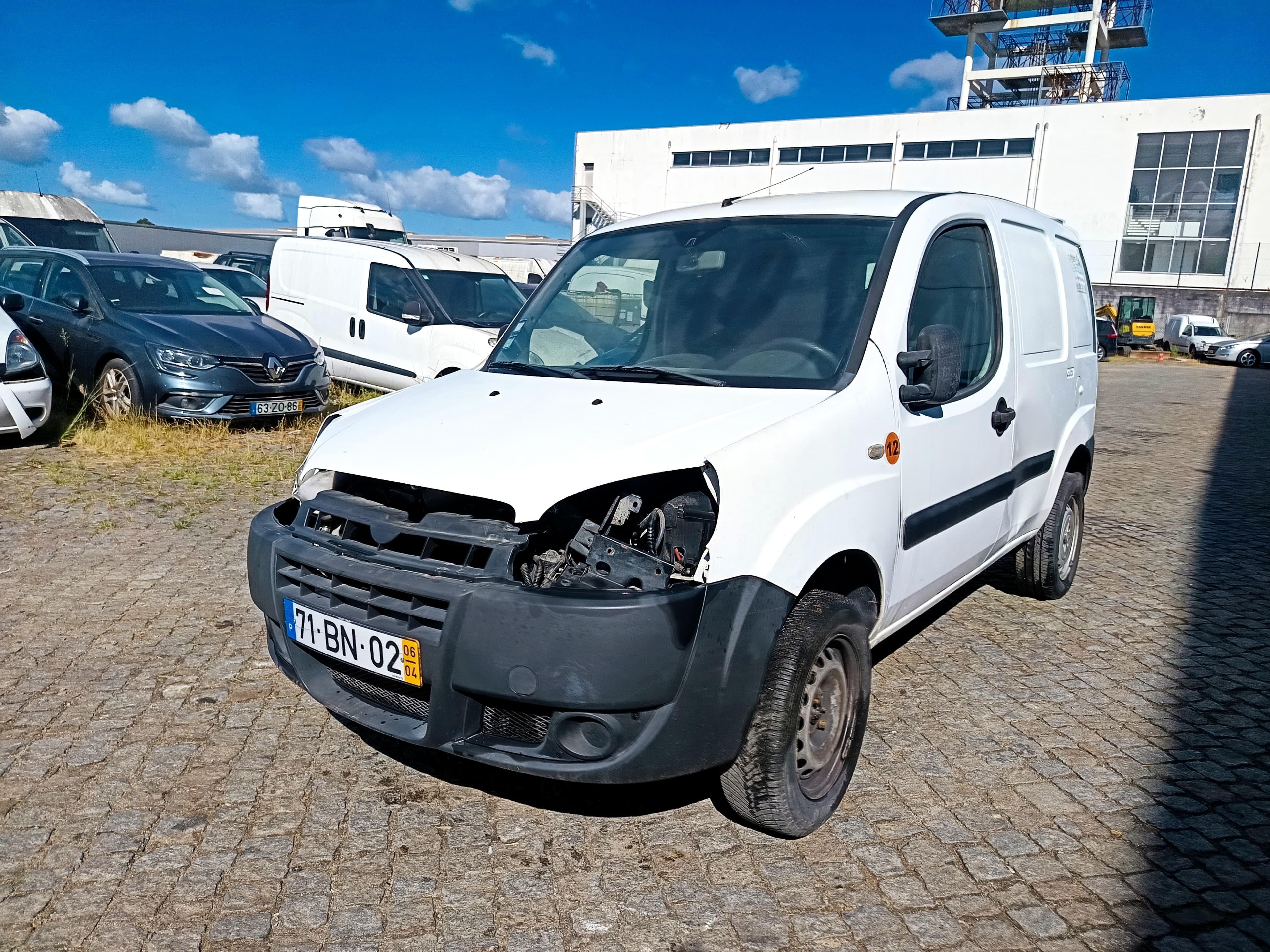 Fiat Doblo · Ano 2006 — imagem 3