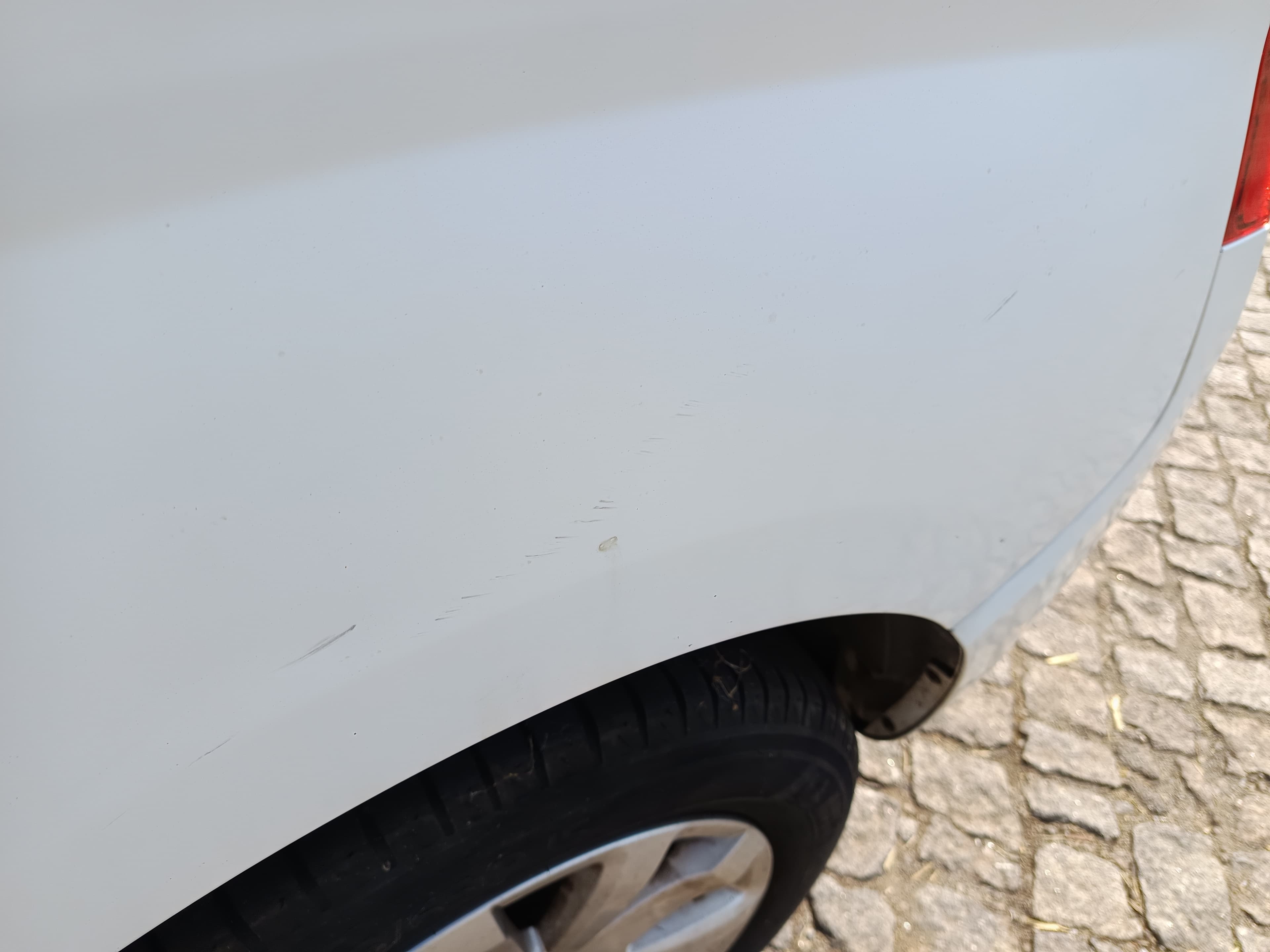 Fiat Fiorino · Ano 2015 — image 12