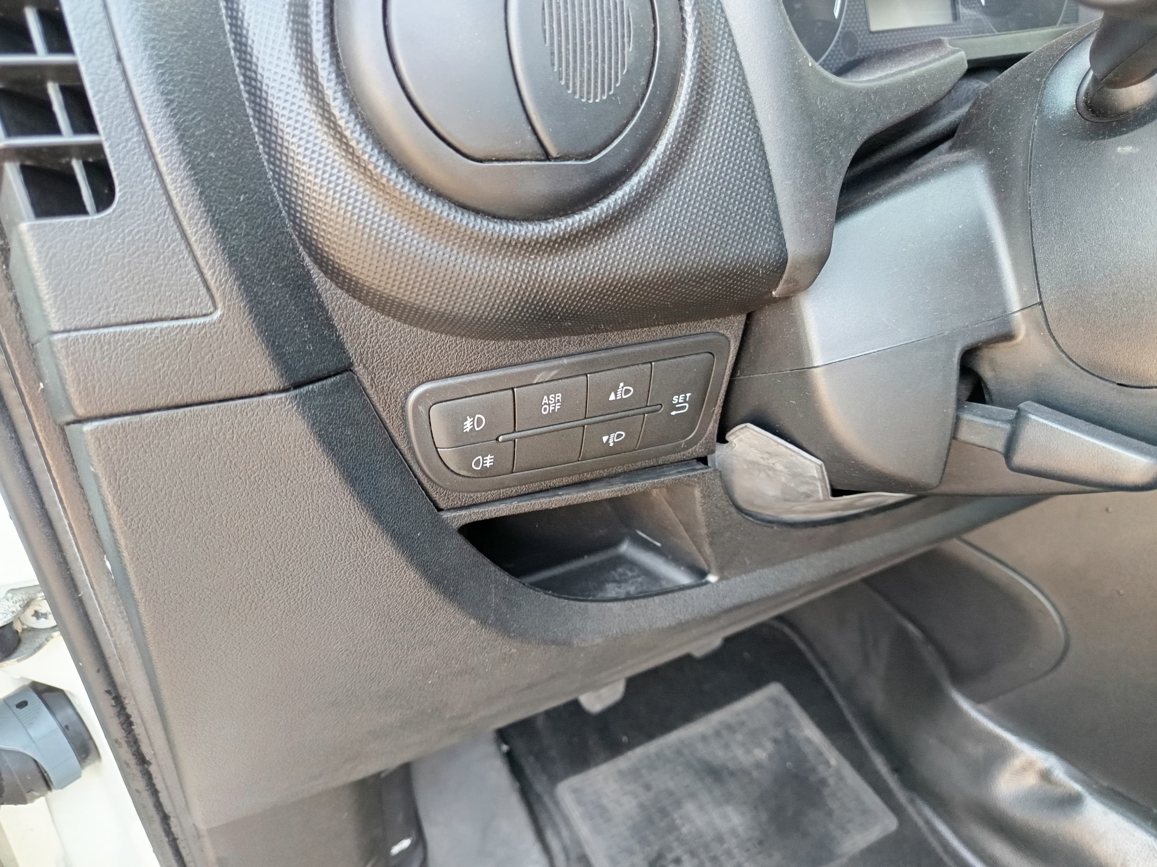 Fiat Fiorino · Ano 2015 — image 28