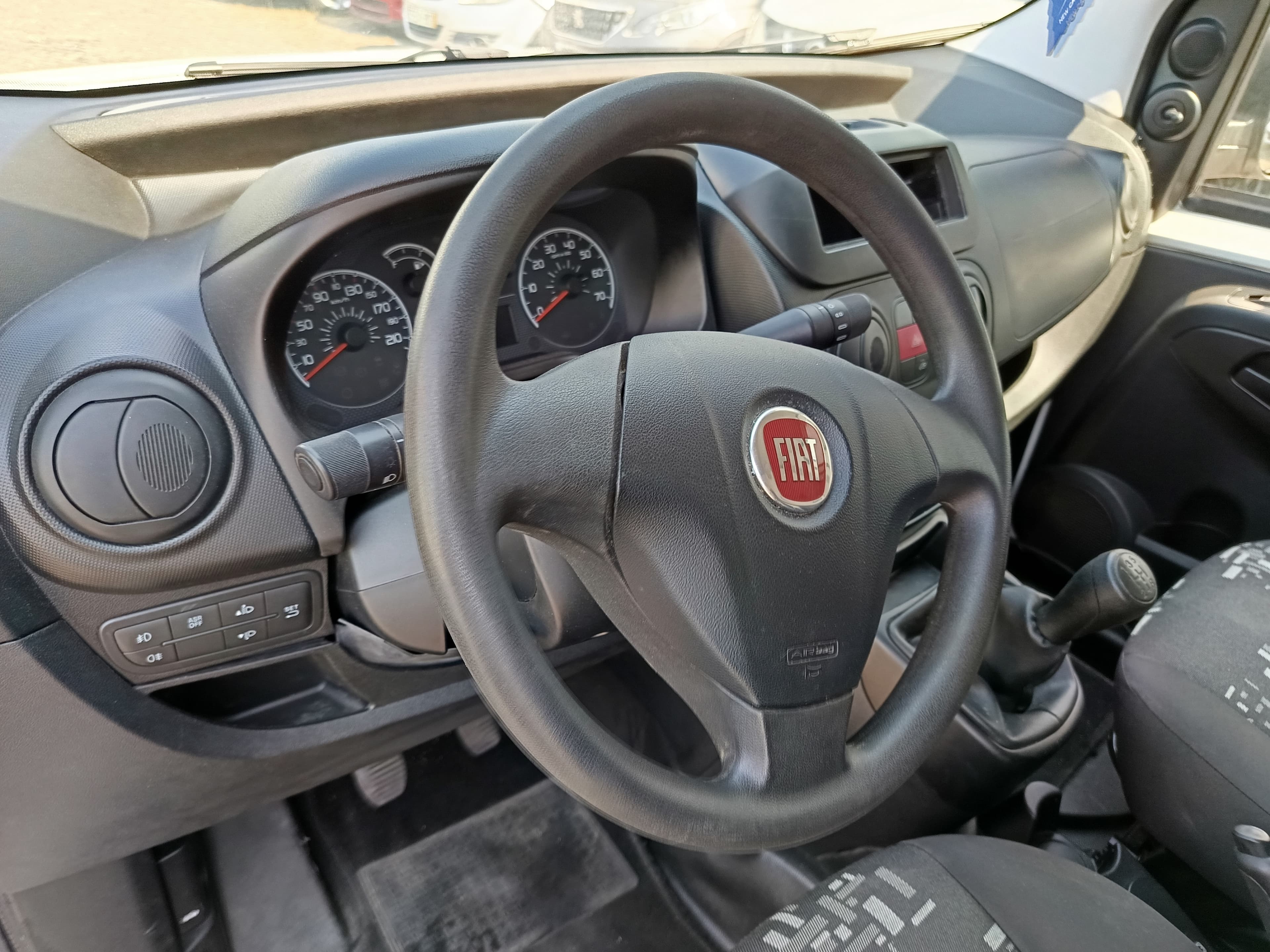Fiat Fiorino · Ano 2015 — image 29