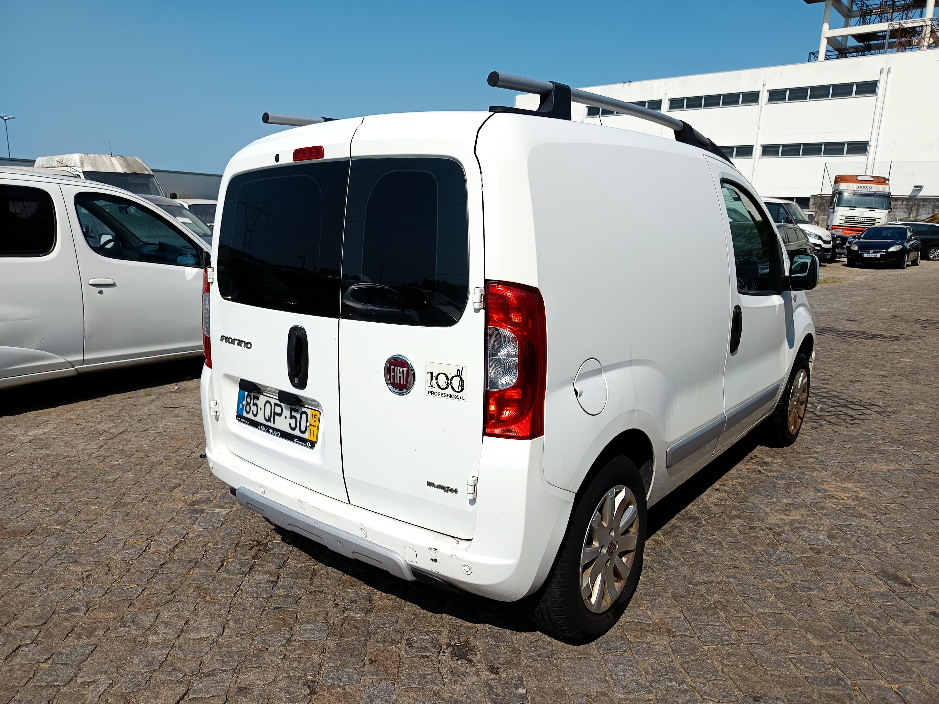 Fiat Fiorino · Ano 2015 — image 6
