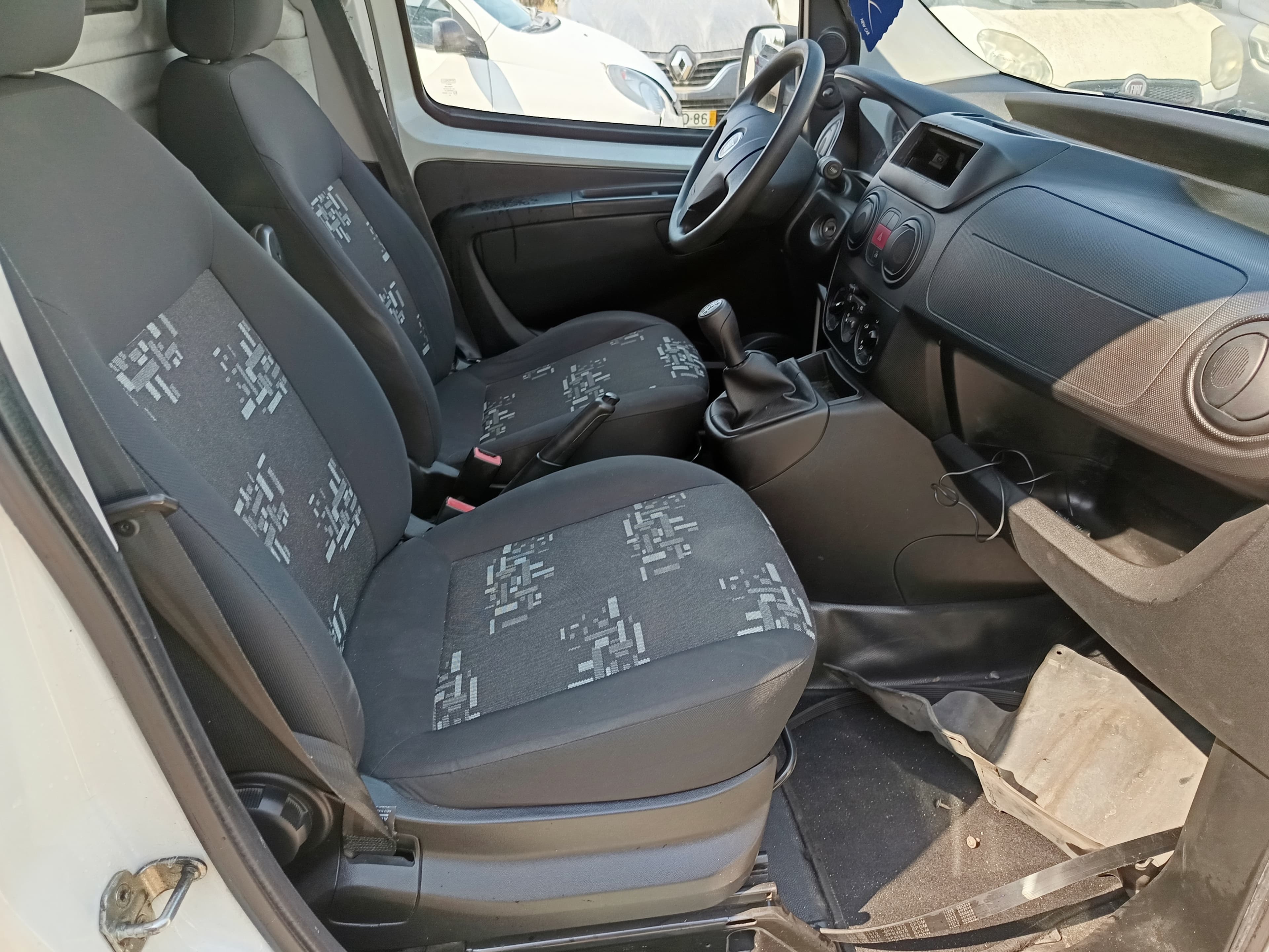 Fiat Fiorino · Ano 2015 — image 23