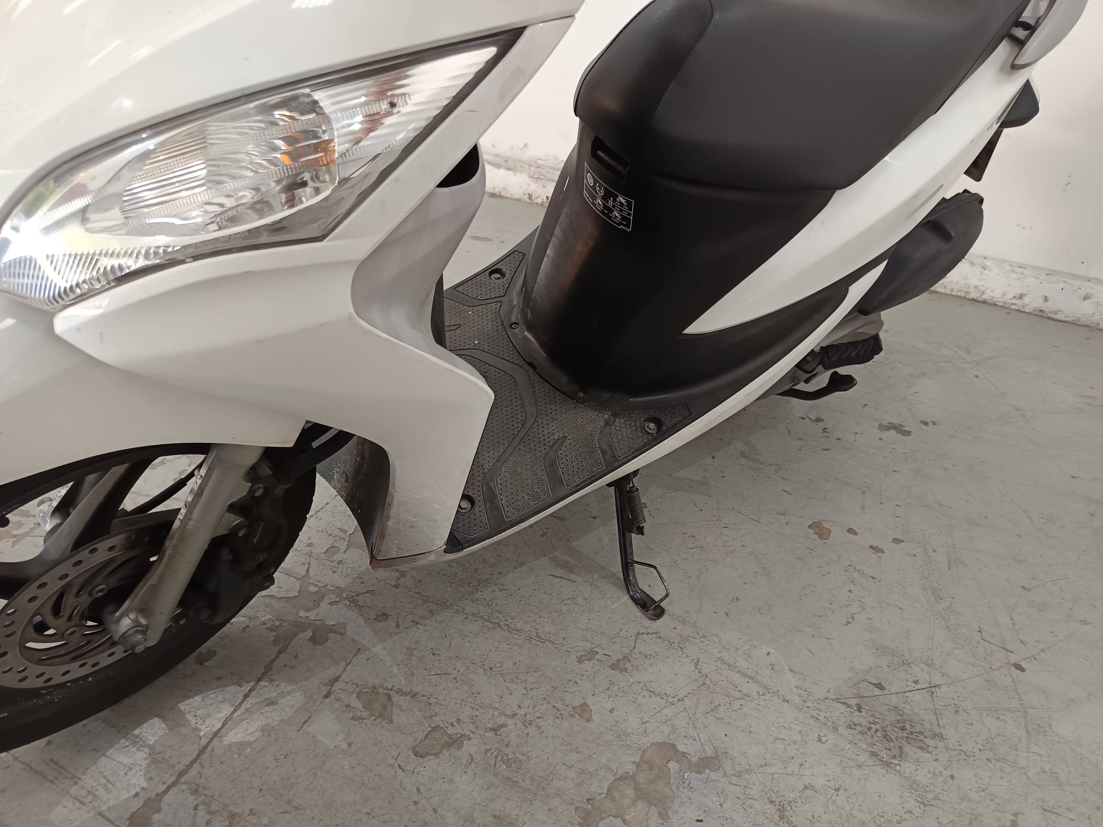 Honda Vision · Ano 2011 — imagen 13