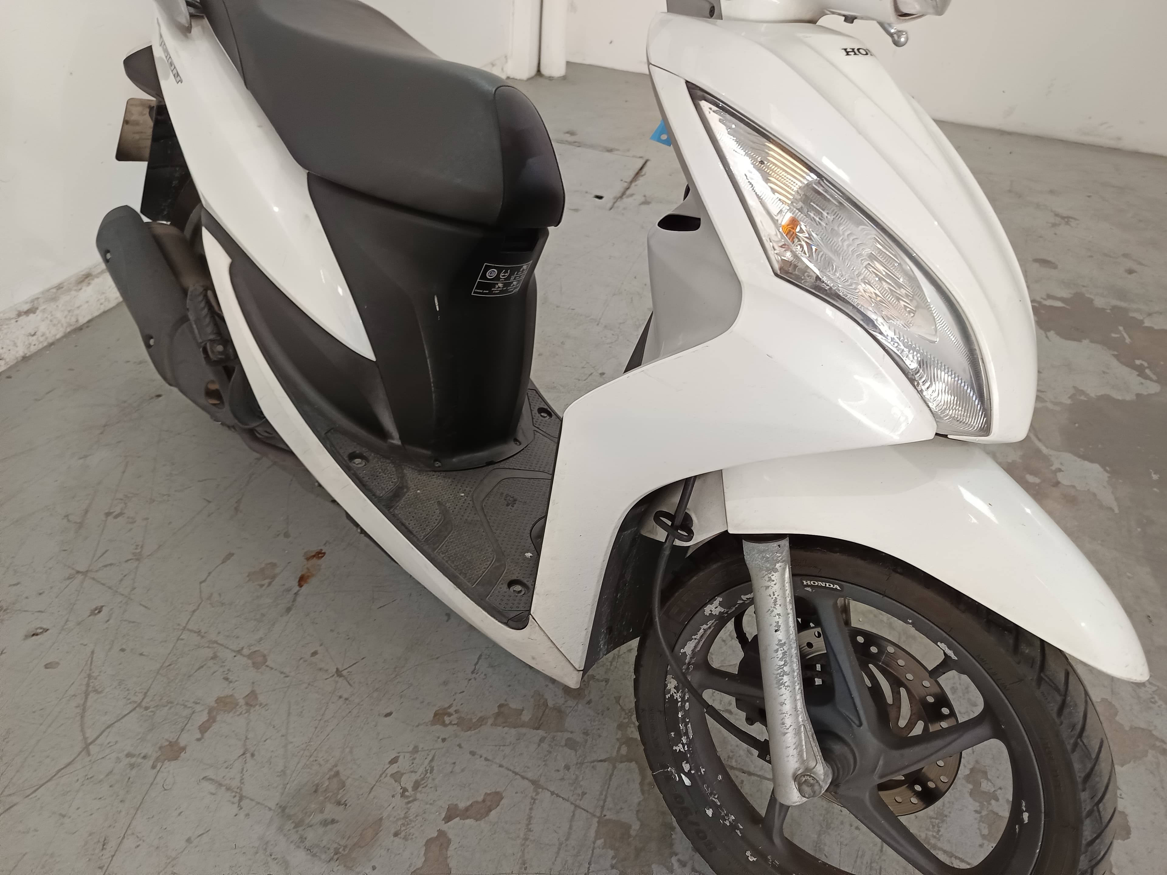 Honda Vision · Ano 2011 — imagen 12