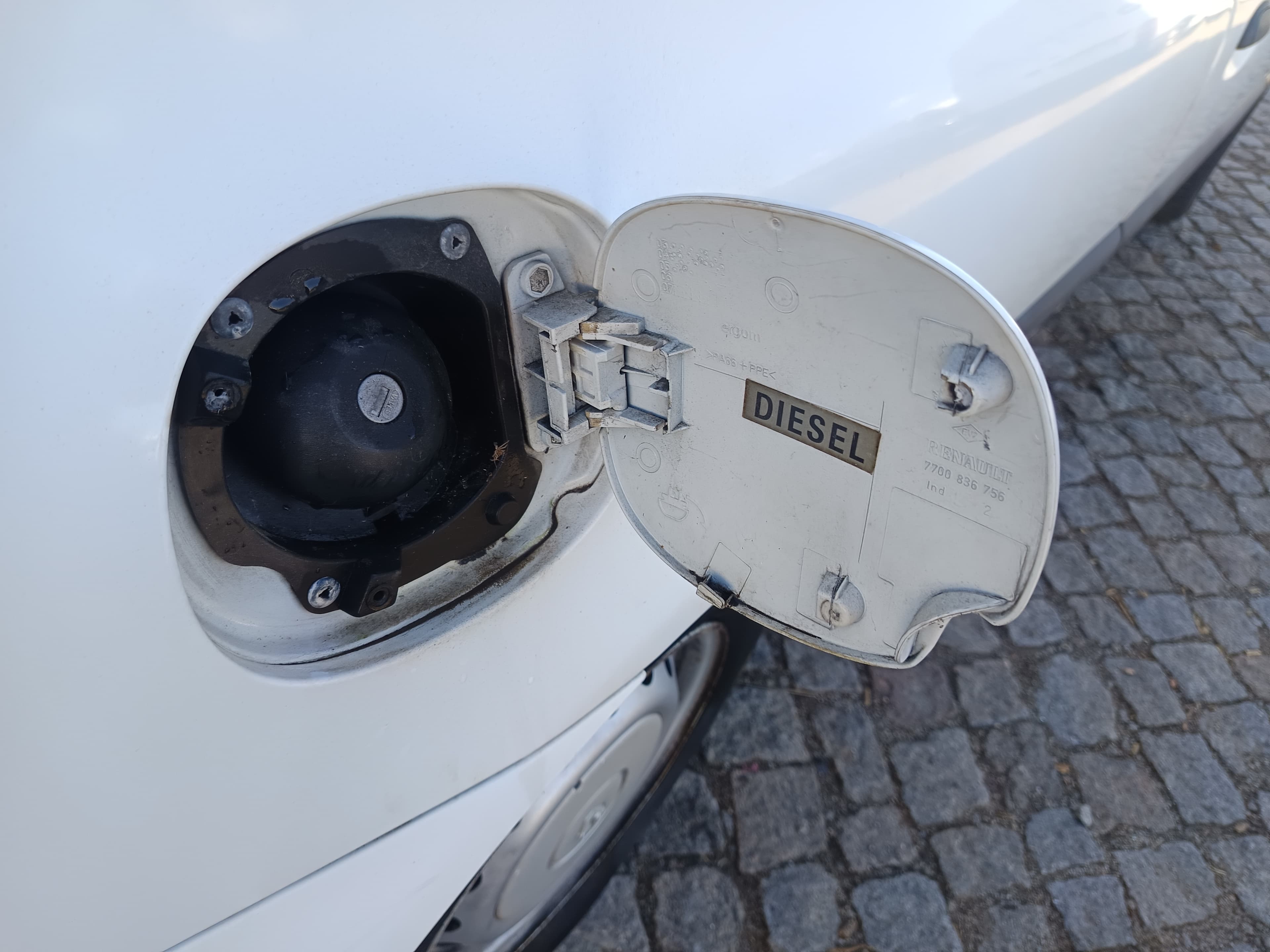 Renault Clio · Ano 2005 — imagen 17