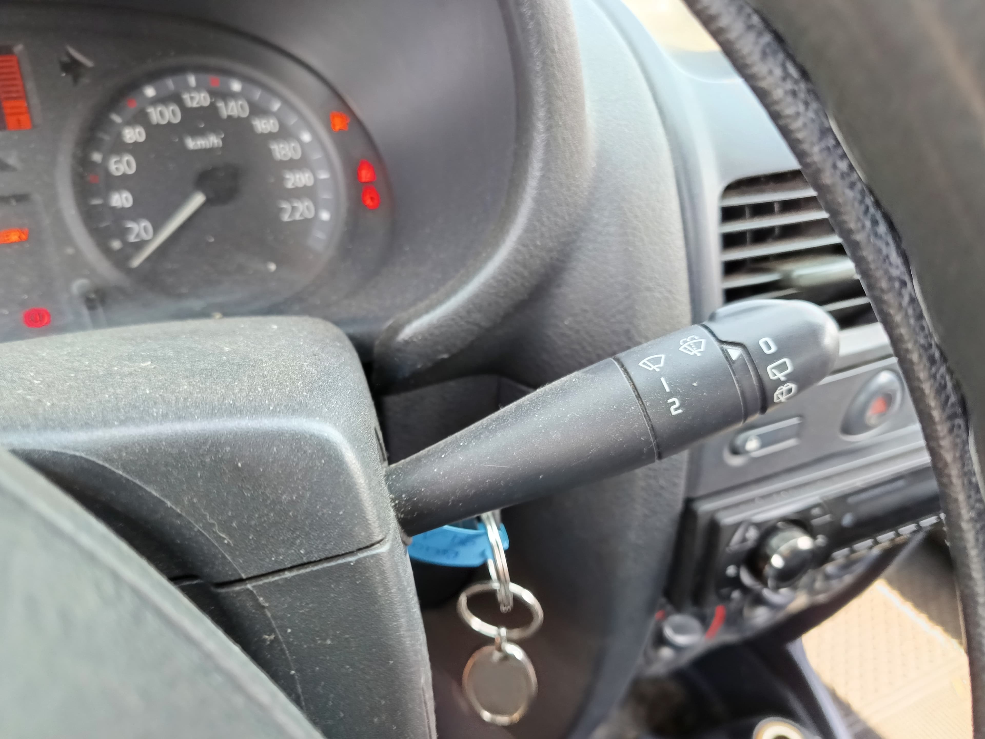 Renault Clio · Ano 2005 — imagem 35