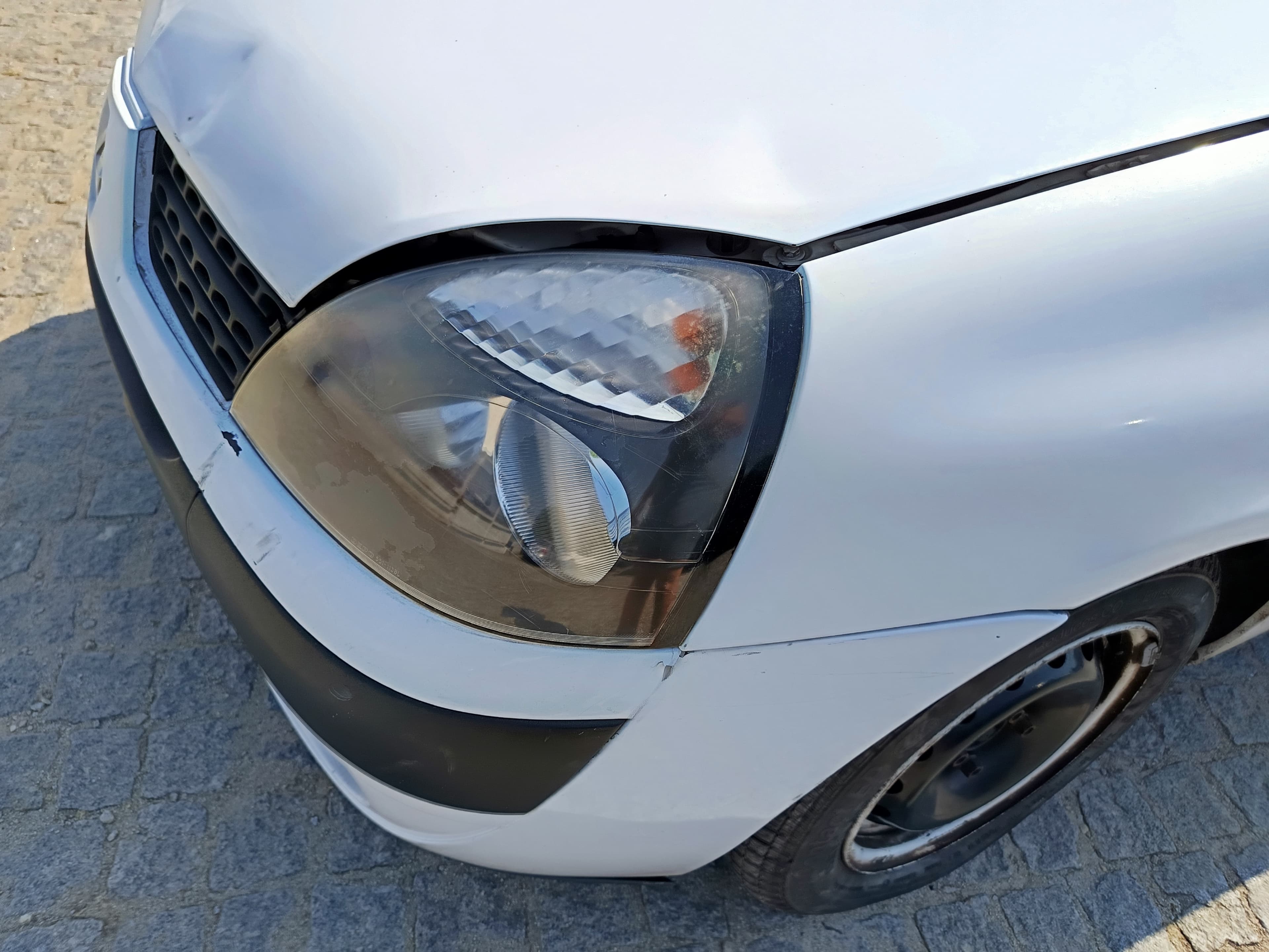 Renault Clio · Ano 2005 — imagem 19
