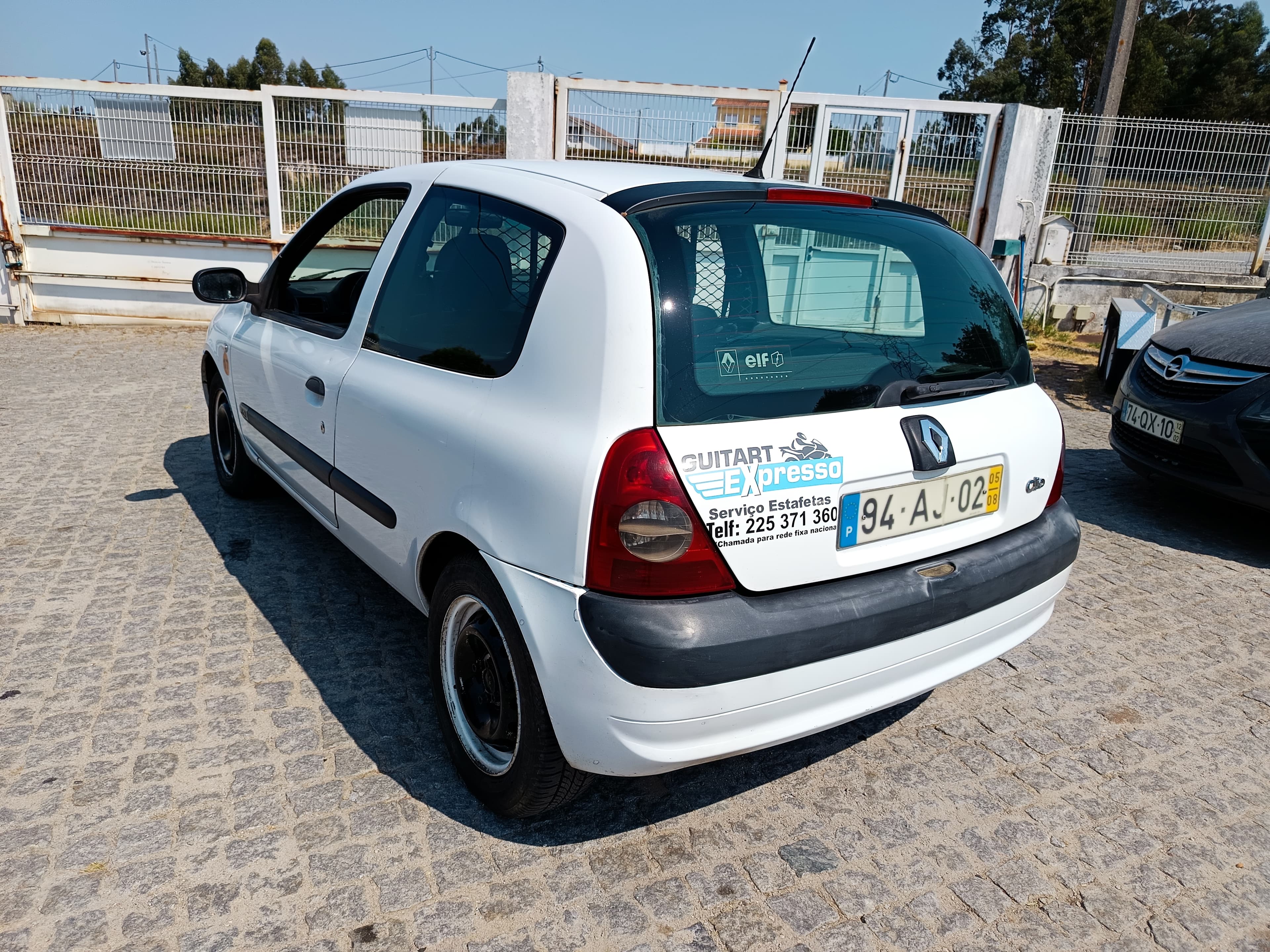 Renault Clio · Ano 2005 — imagem 6