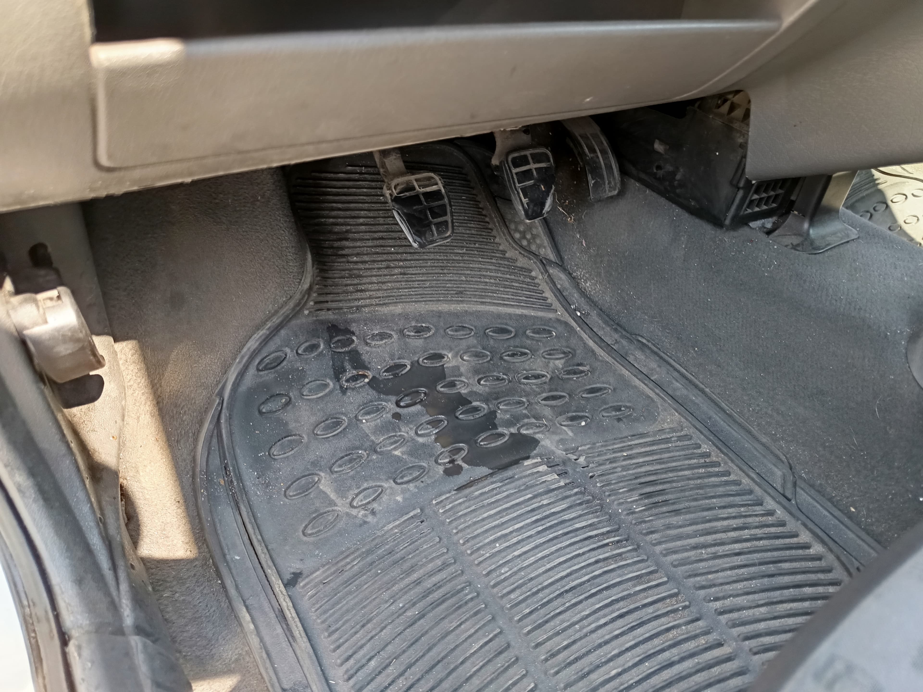 Seat Inca · Ano 2001 — image 27