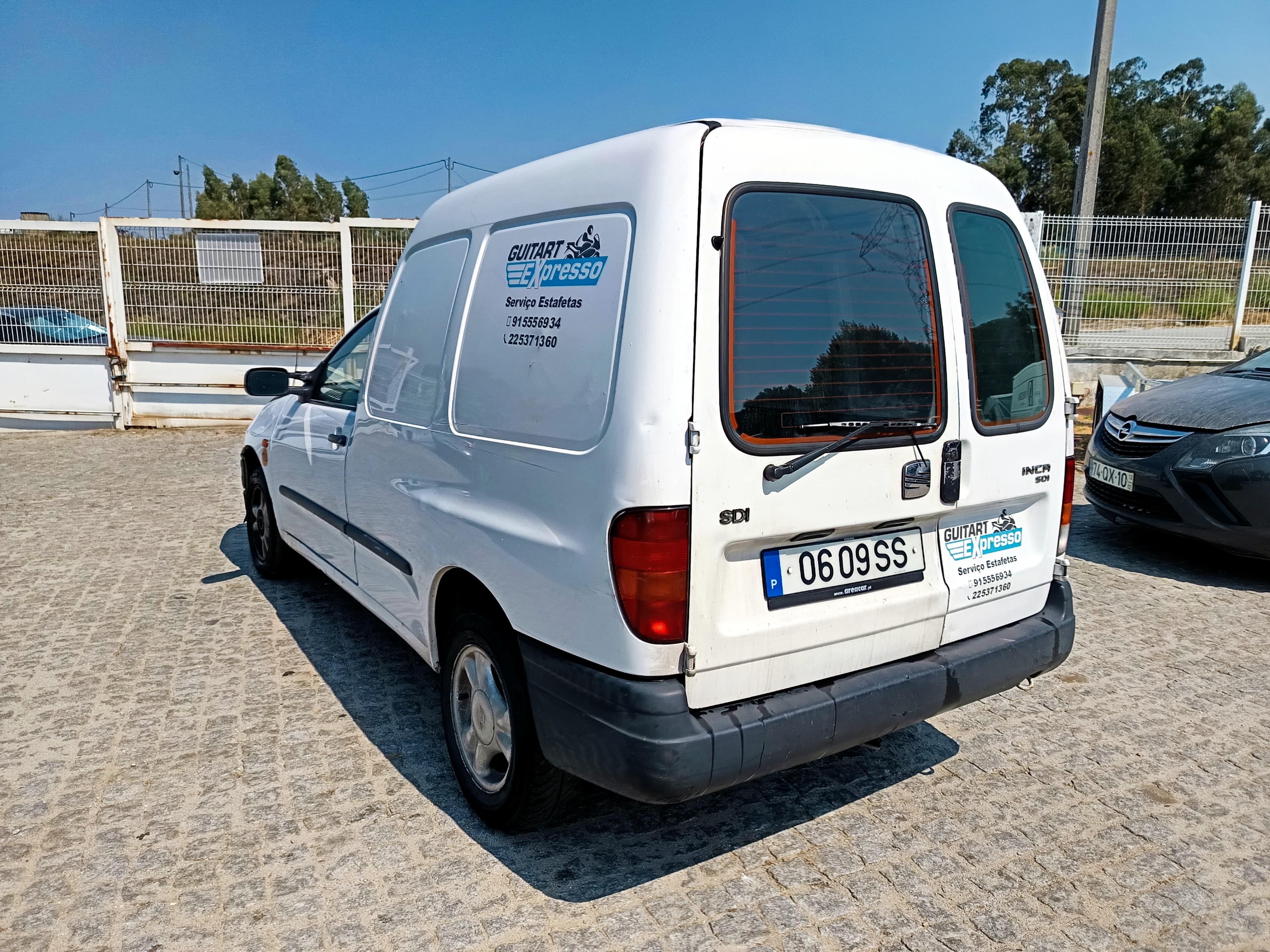 Seat Inca · Ano 2001 — image 6