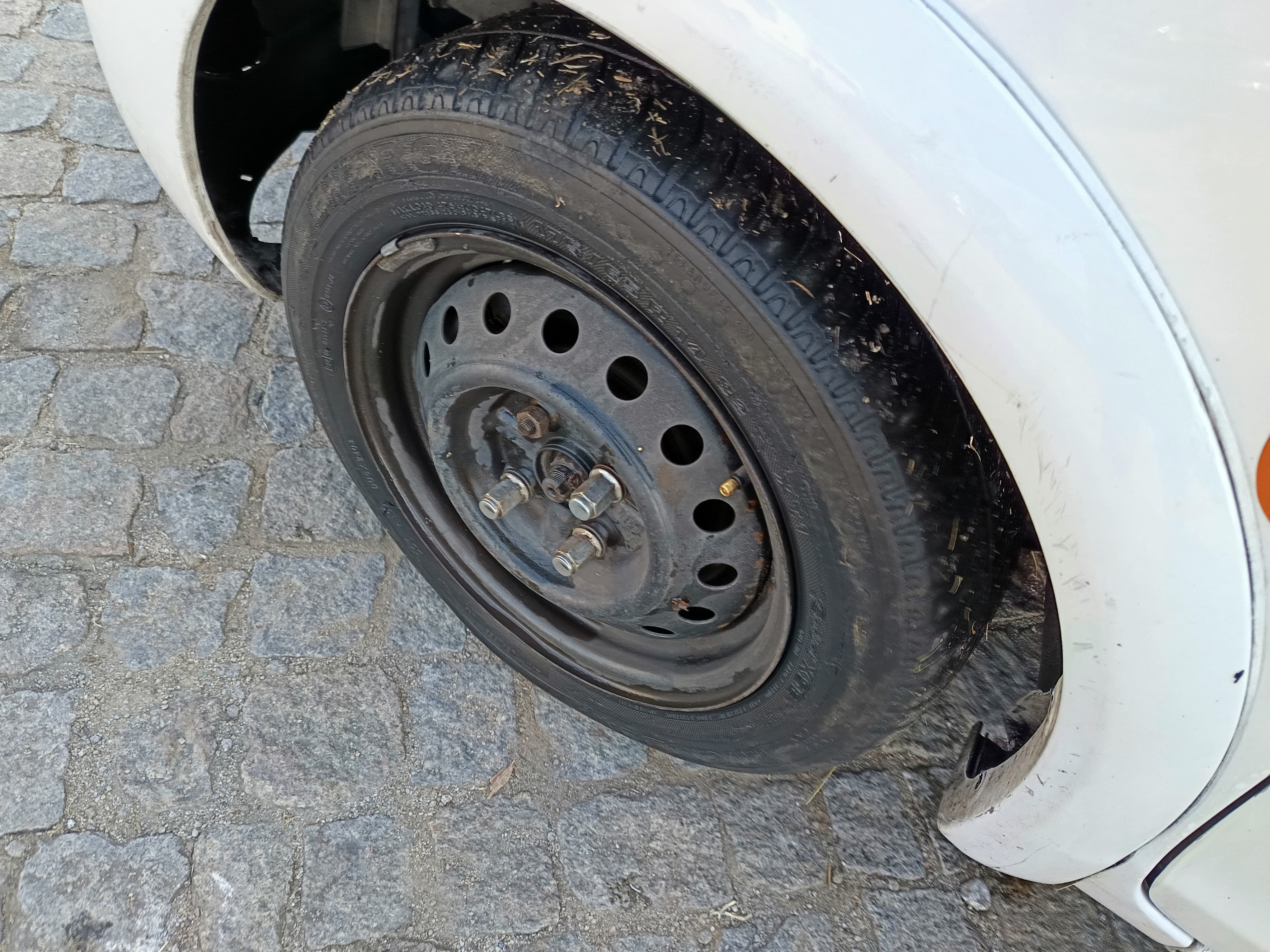 Toyota Yaris · Ano 2002 — imagem 13