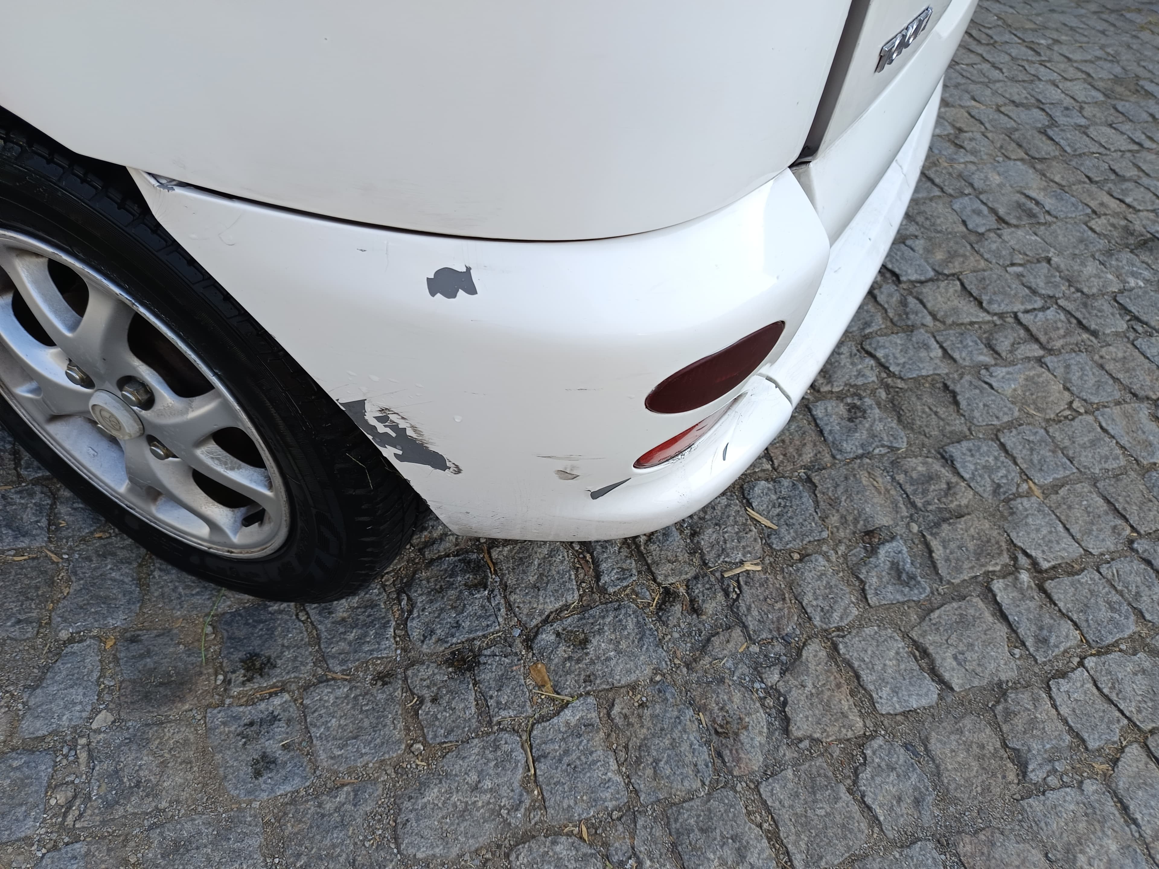 Toyota Yaris · Ano 2002 — imagem 15