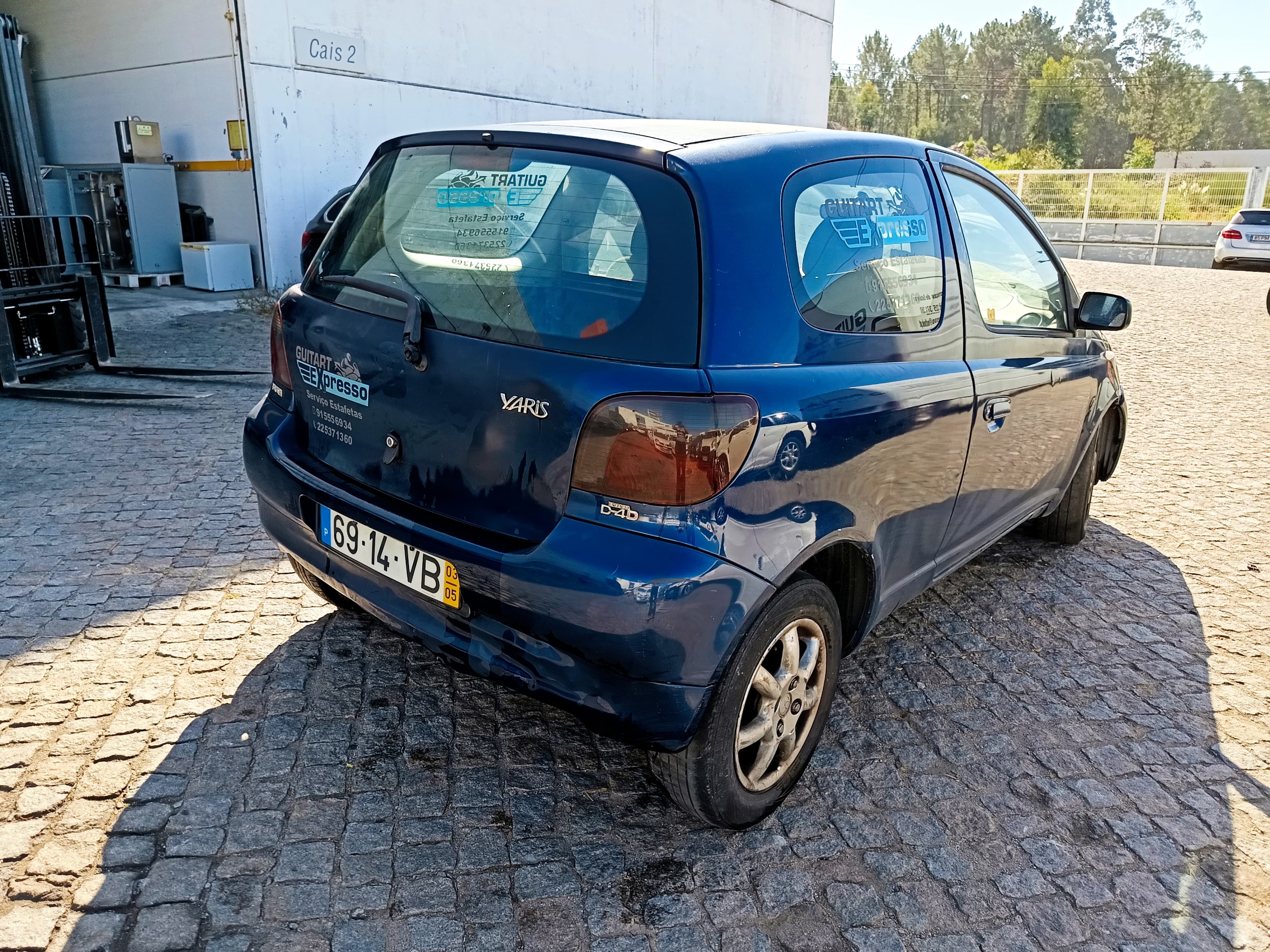 Toyota Yaris · Ano 2003 — imagem 4