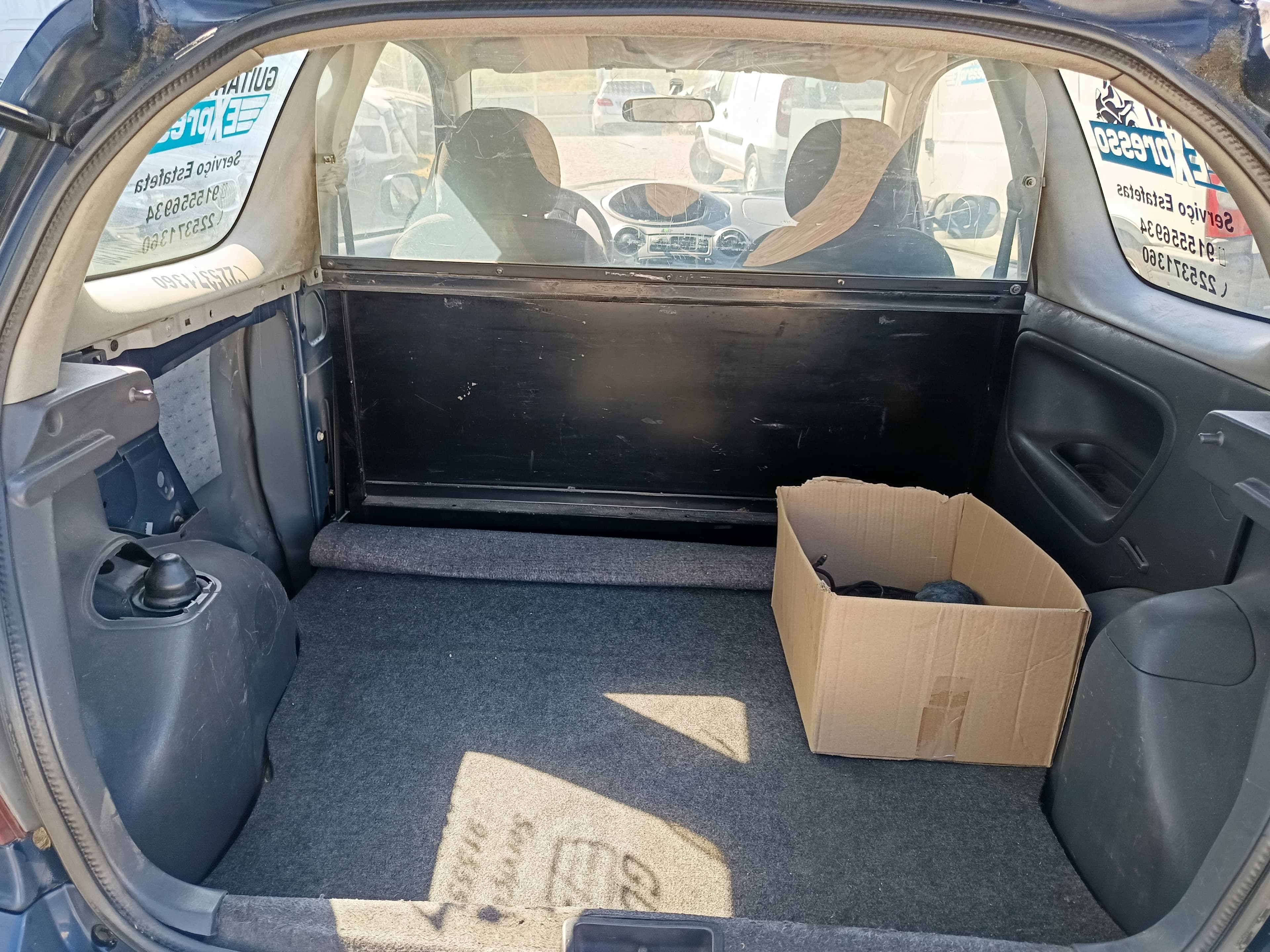 Toyota Yaris · Ano 2003 — imagem 17