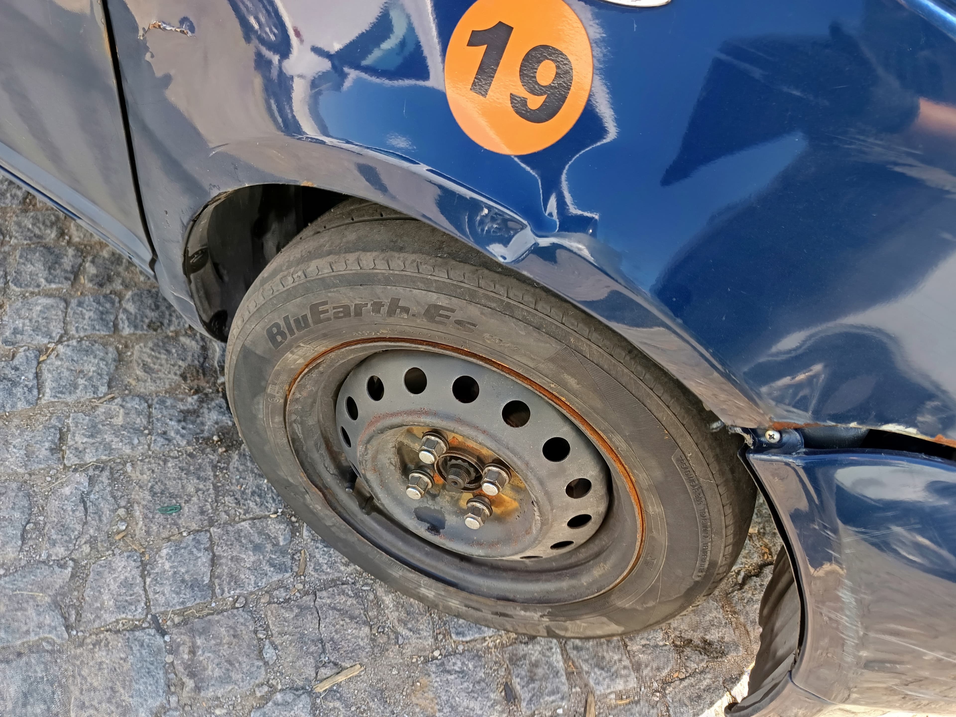 Toyota Yaris · Ano 2003 — imagem 8