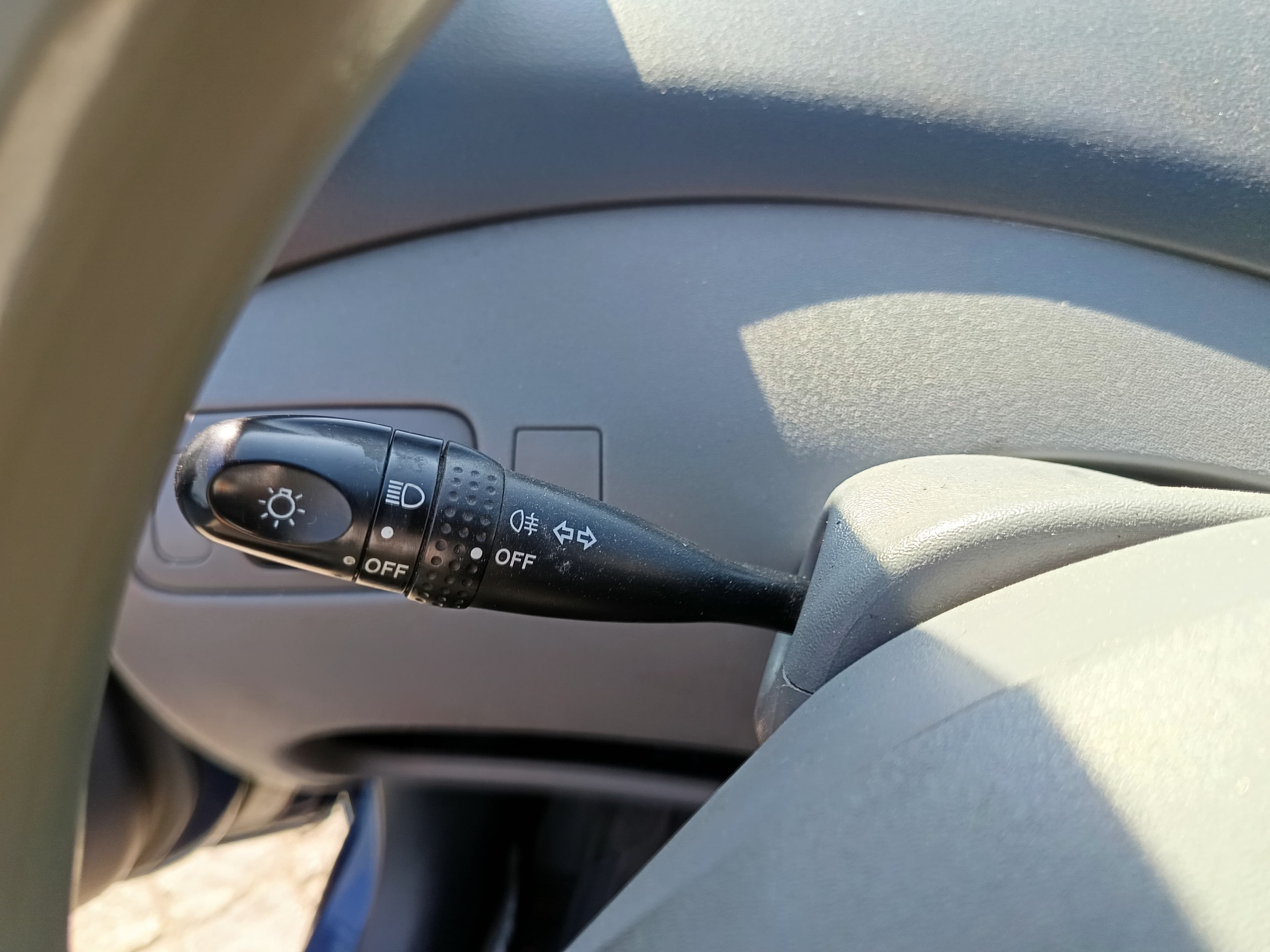 Toyota Yaris · Ano 2003 — imagem 30