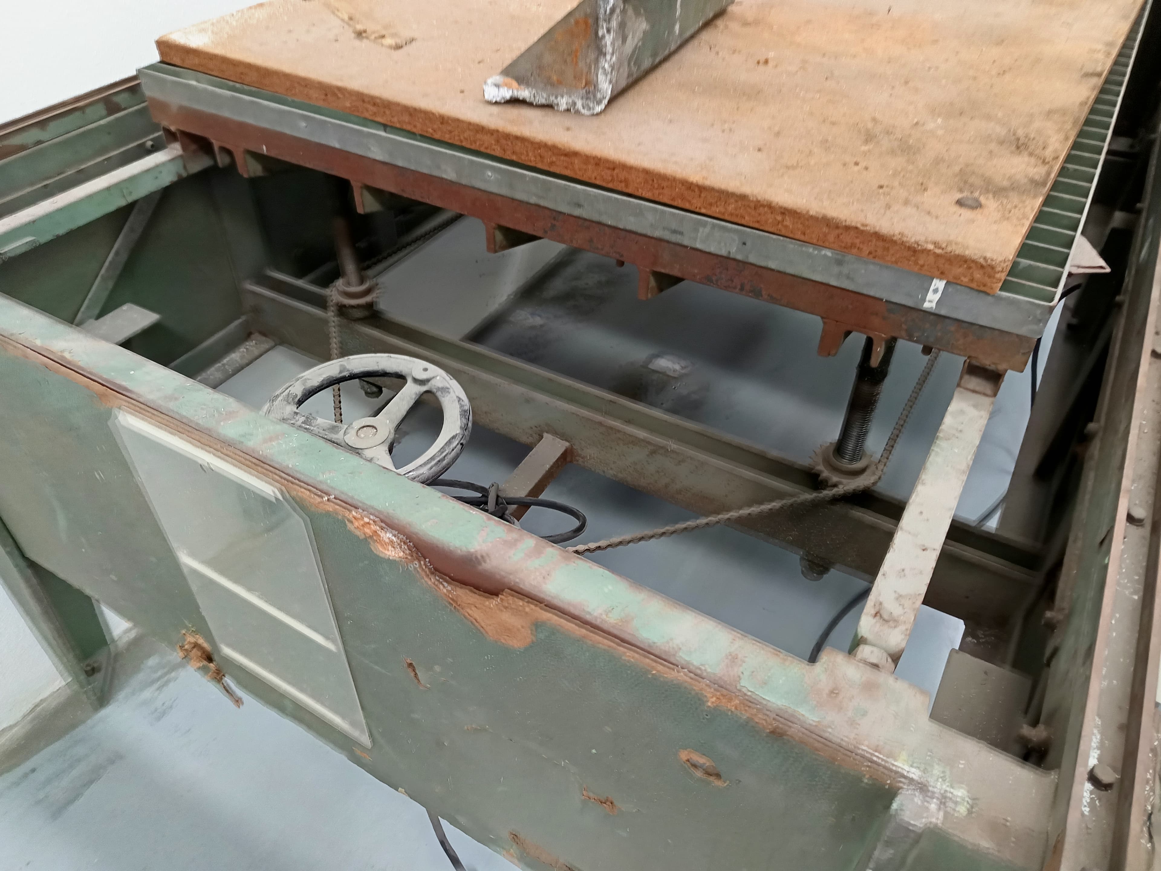 Machine — image 4