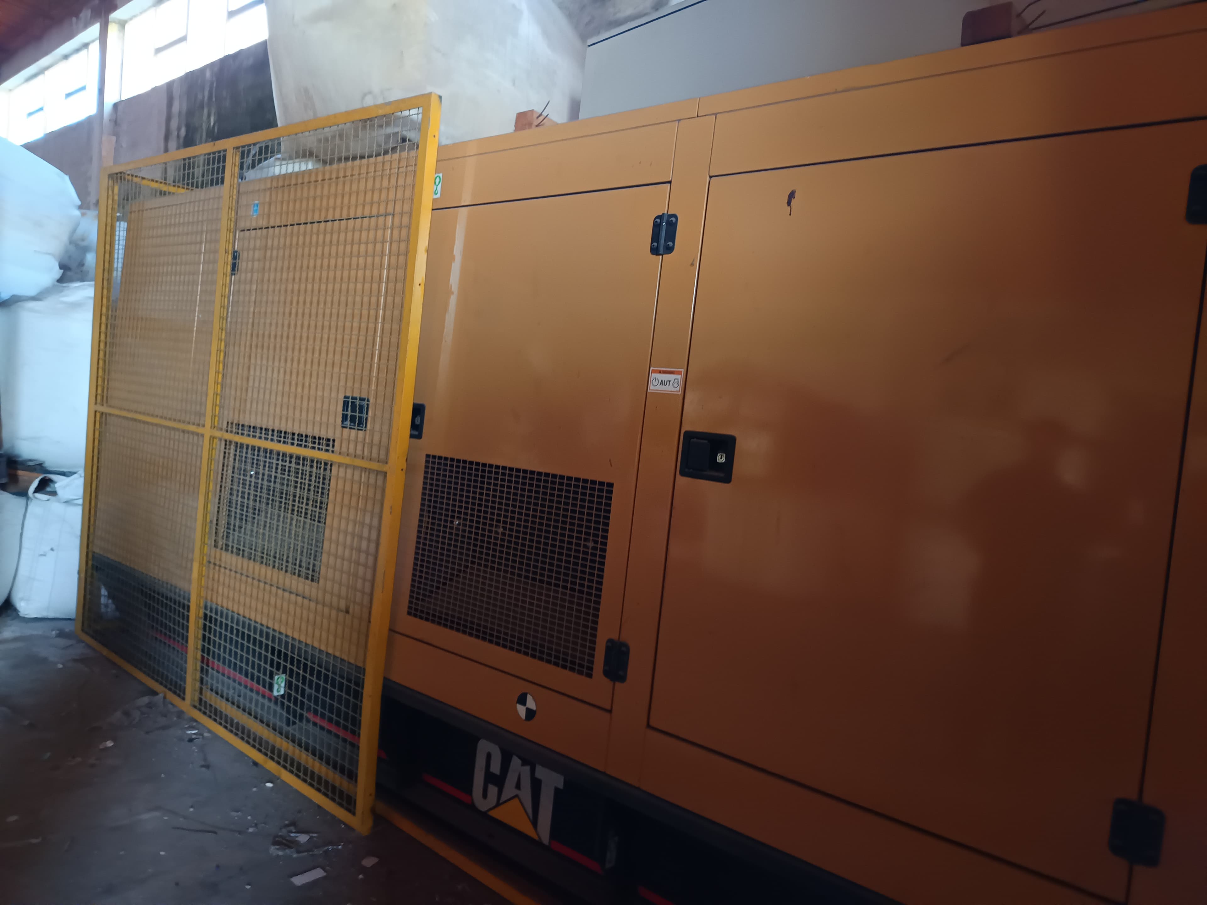 Gerador CAT 225 — imagem 7