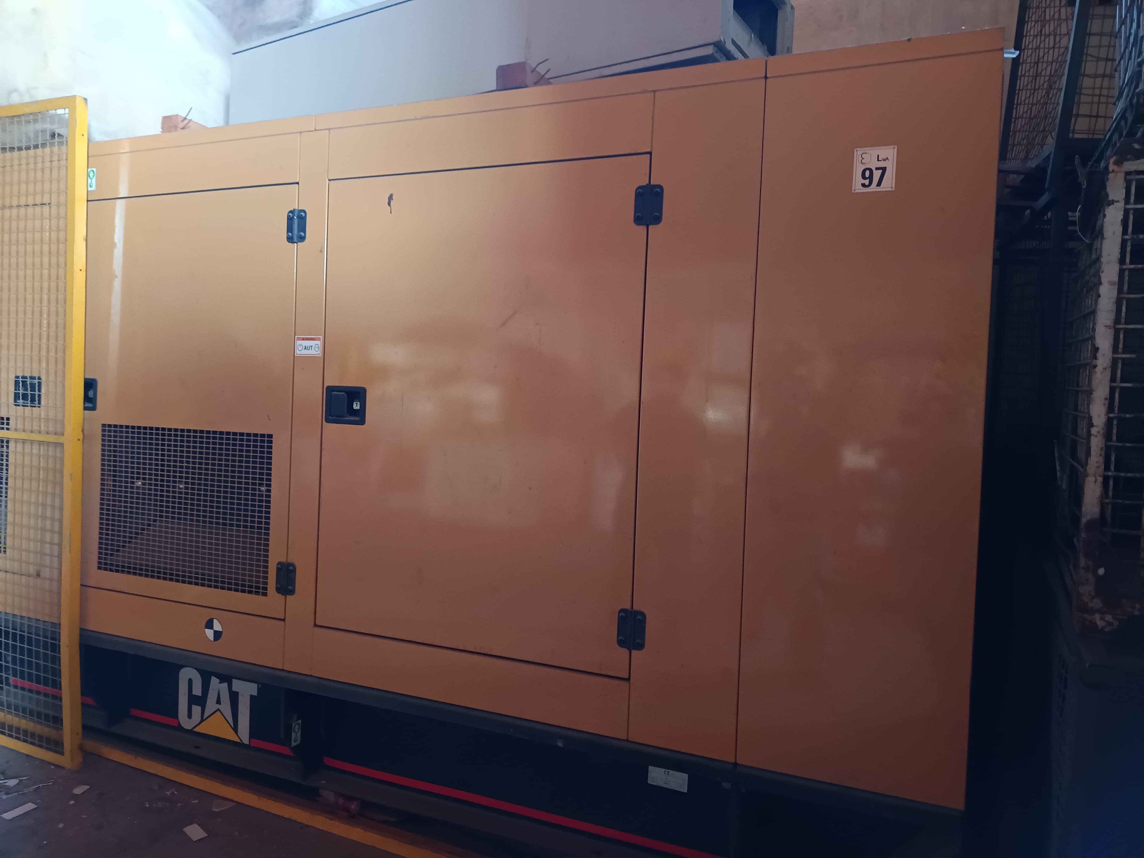 Gerador CAT 225 — imagem 8