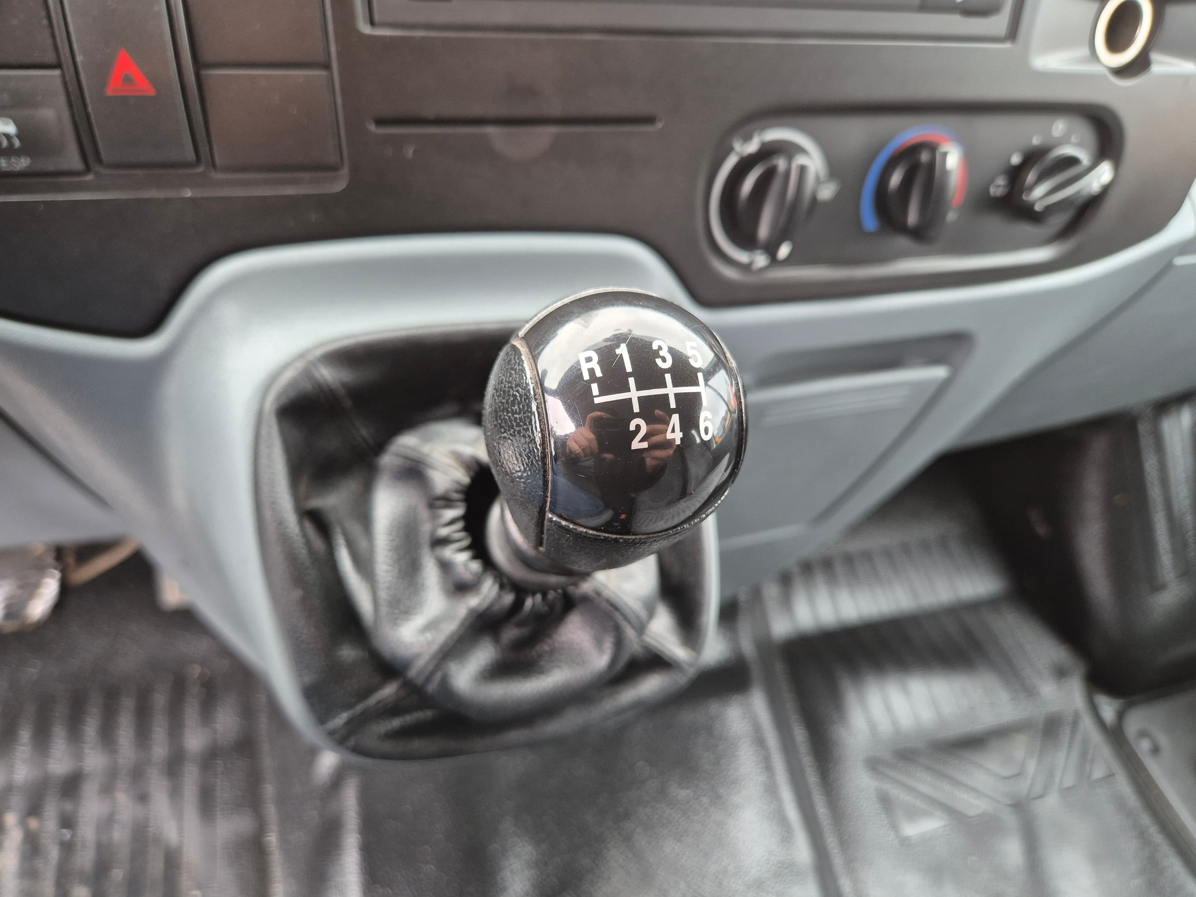 Ford Transit · Ano 2011 — imagen 43