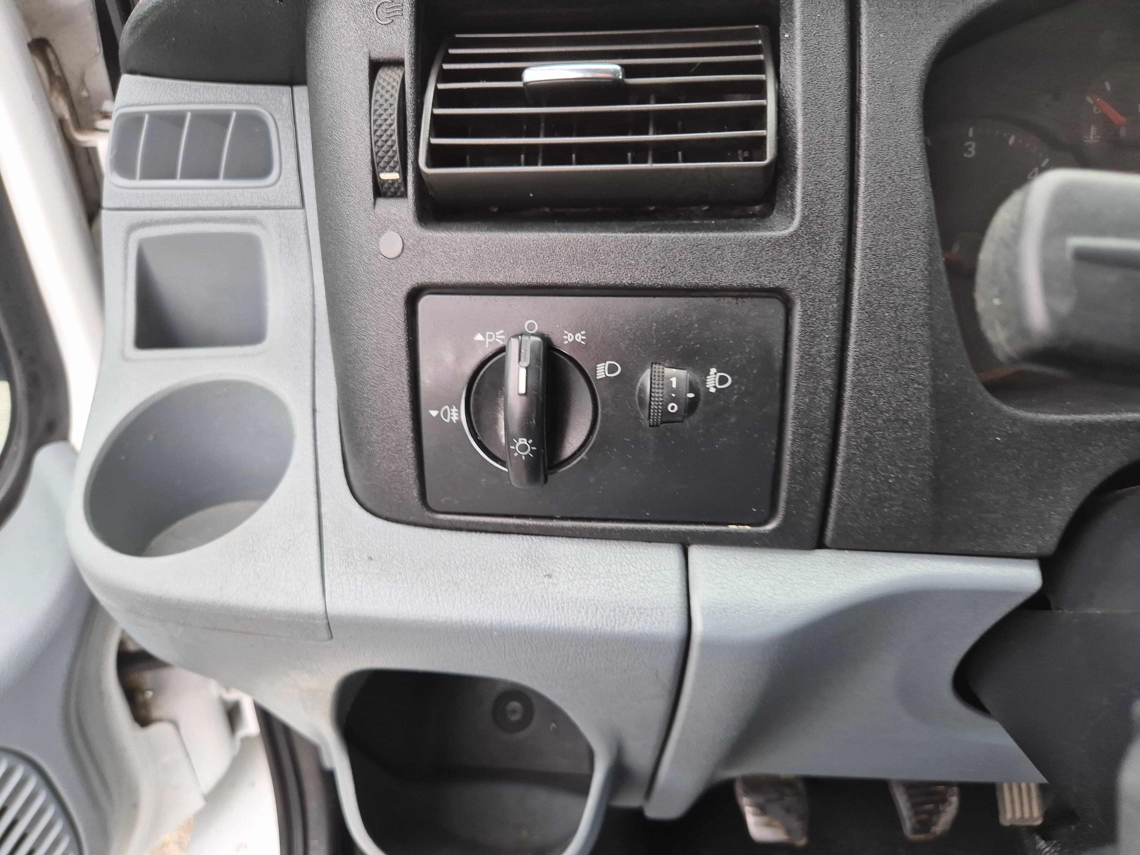 Ford Transit · Ano 2011 — imagen 39