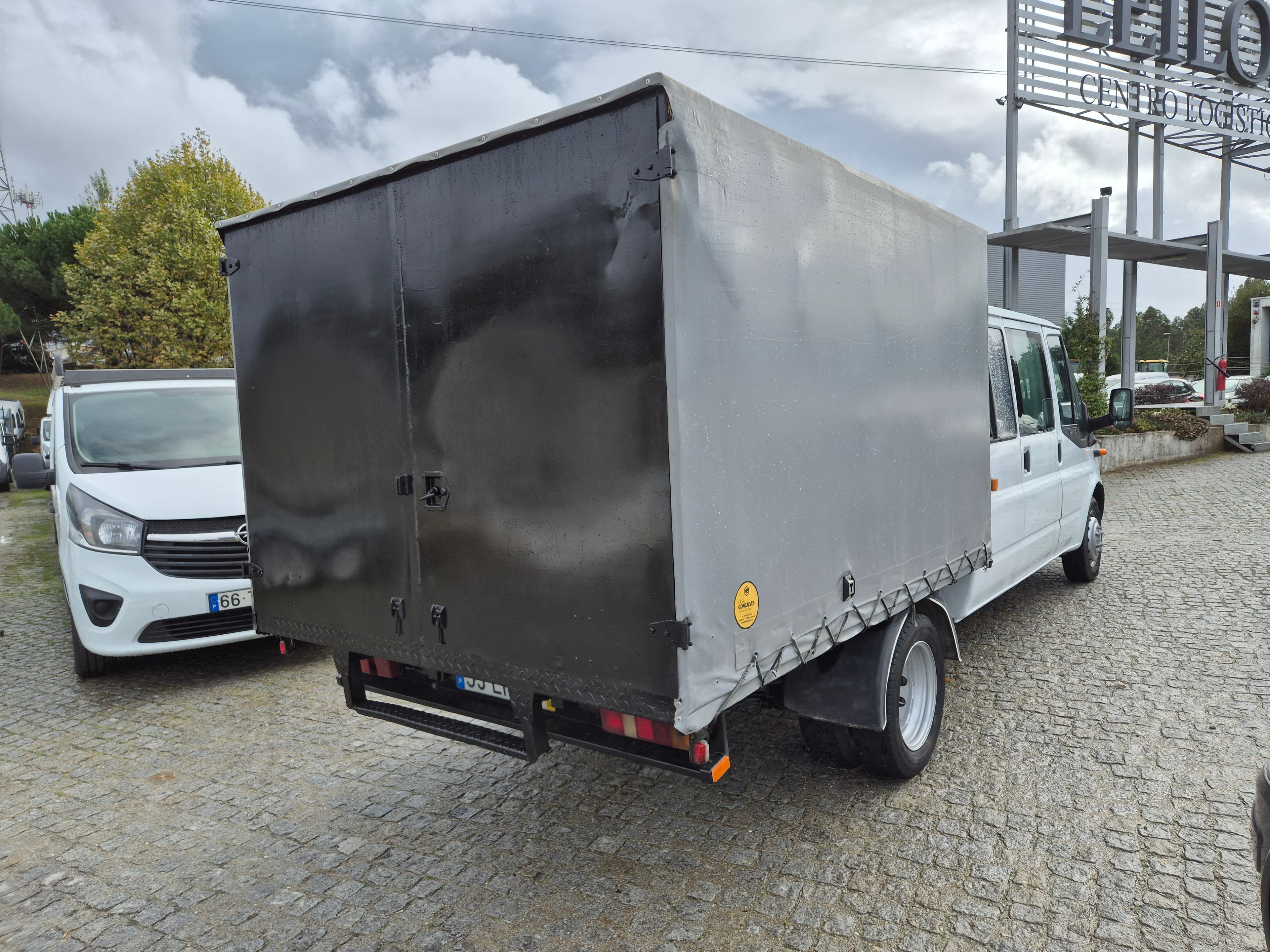 Ford Transit · Ano 2011 — imagen 4