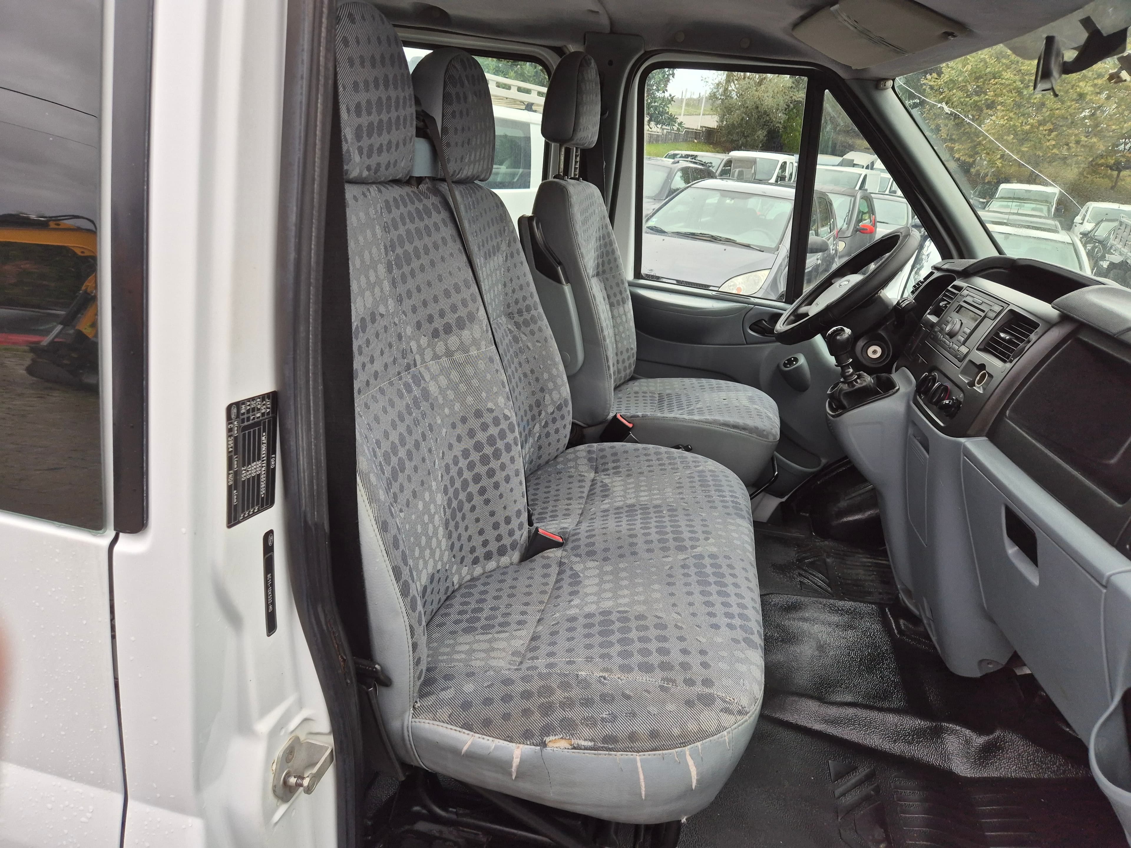 Ford Transit · Ano 2011 — imagen 23