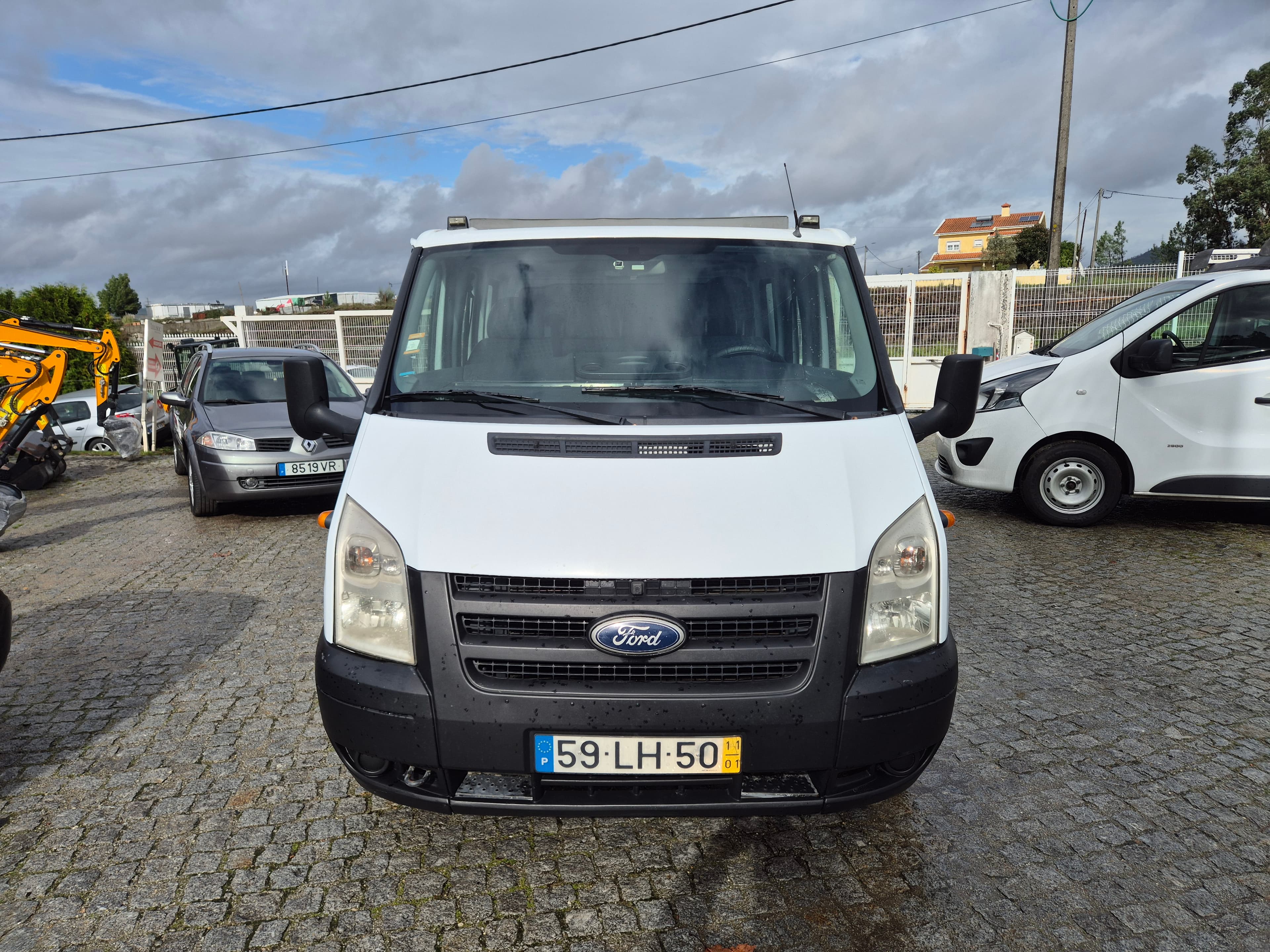 Ford Transit · Ano 2011 — imagen 2