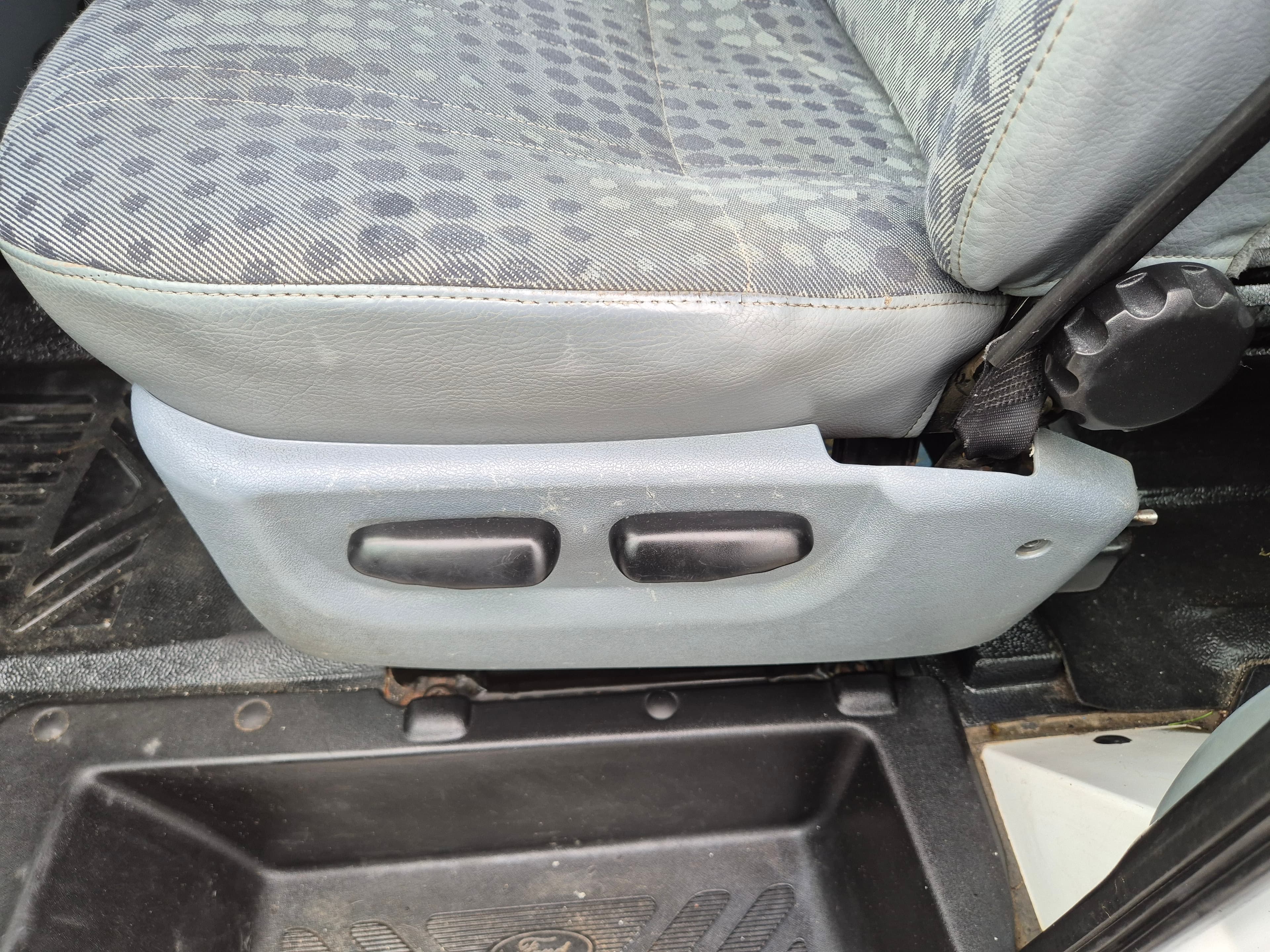 Ford Transit · Ano 2011 — imagen 33