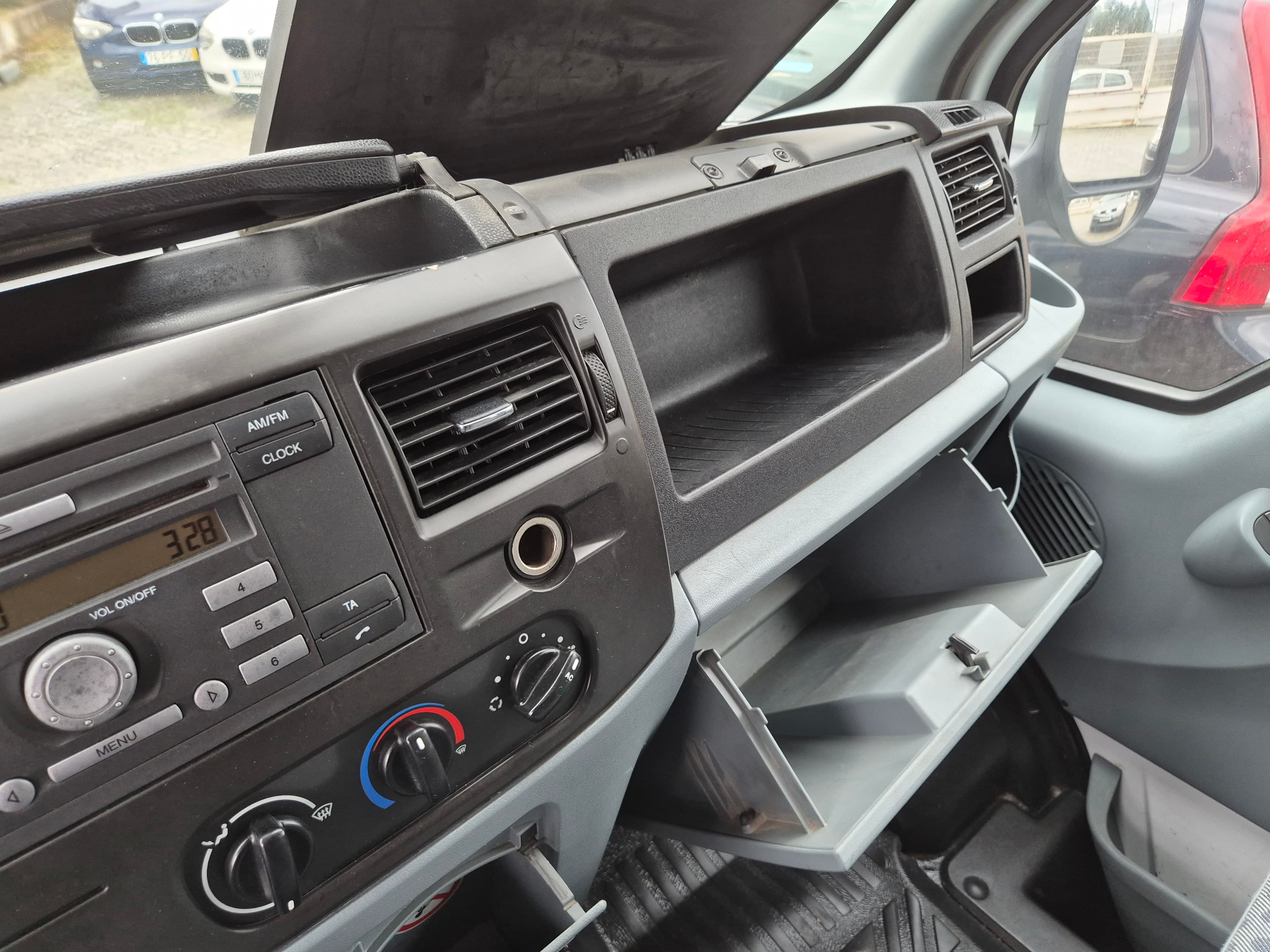 Ford Transit · Ano 2011 — imagen 48