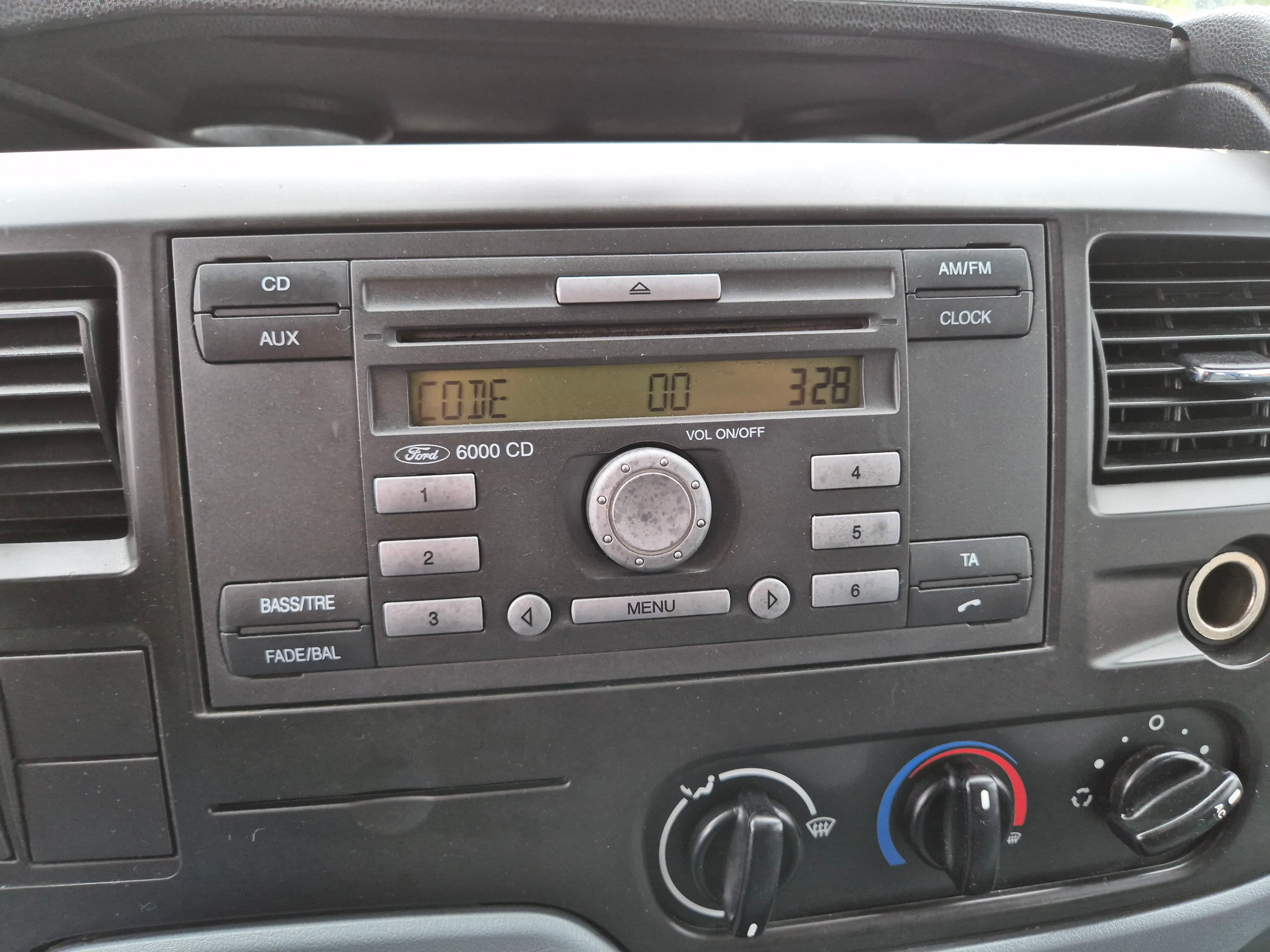 Ford Transit · Ano 2011 — imagen 45