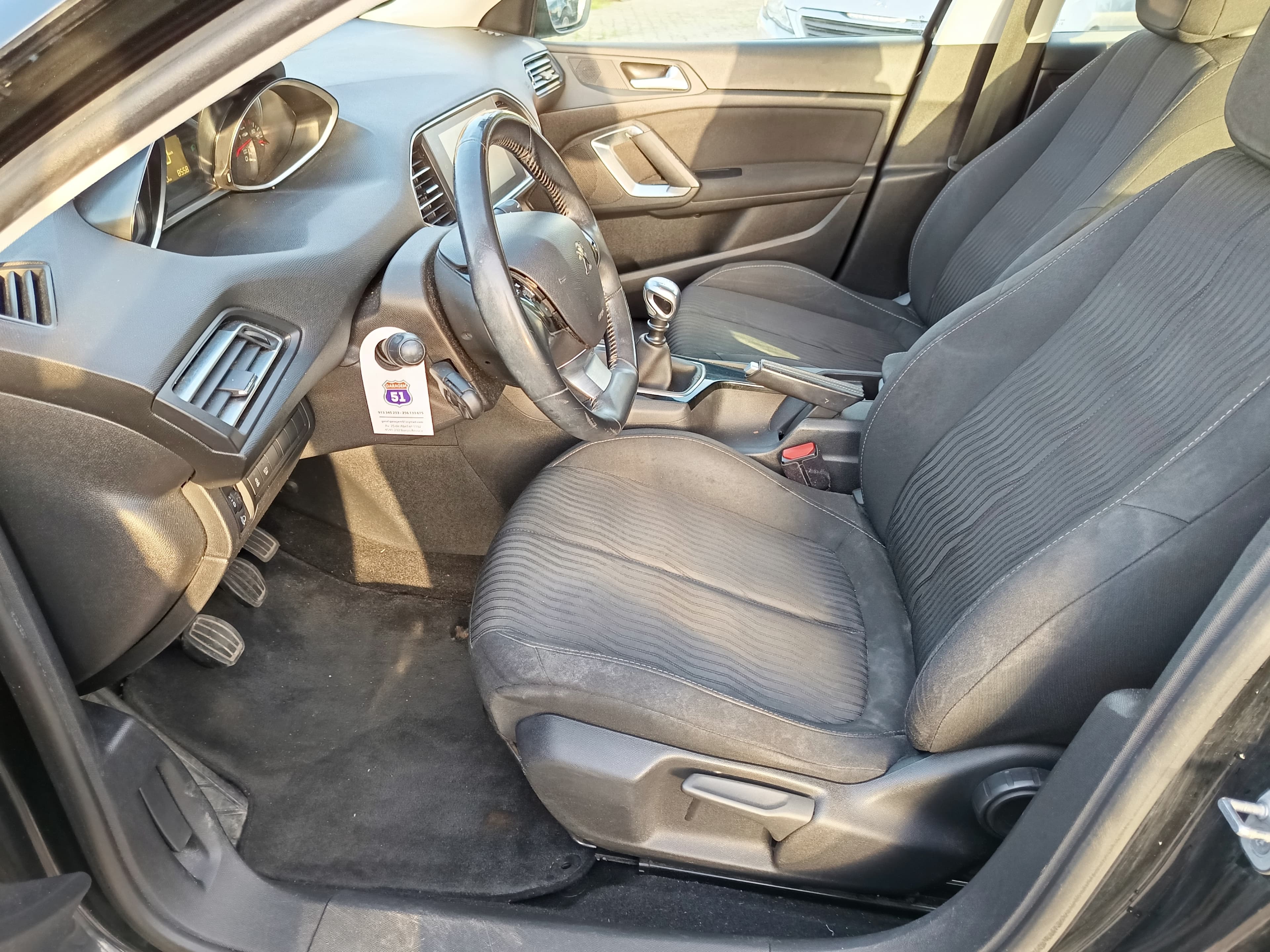 Peugeot 308 1.6 BlueHDi · Ano 2016 — image 33