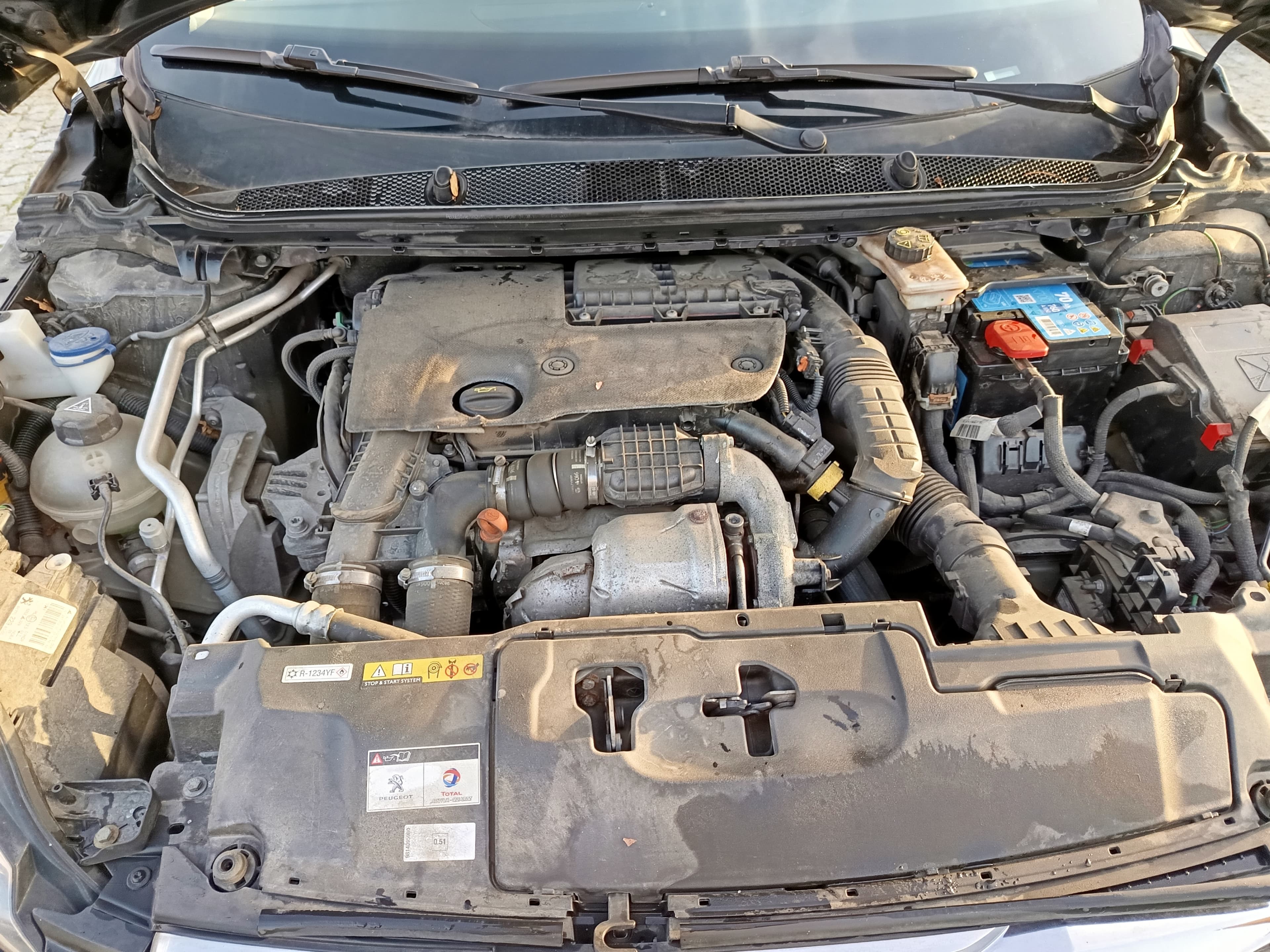 Peugeot 308 1.6 BlueHDi · Ano 2016 — image 16
