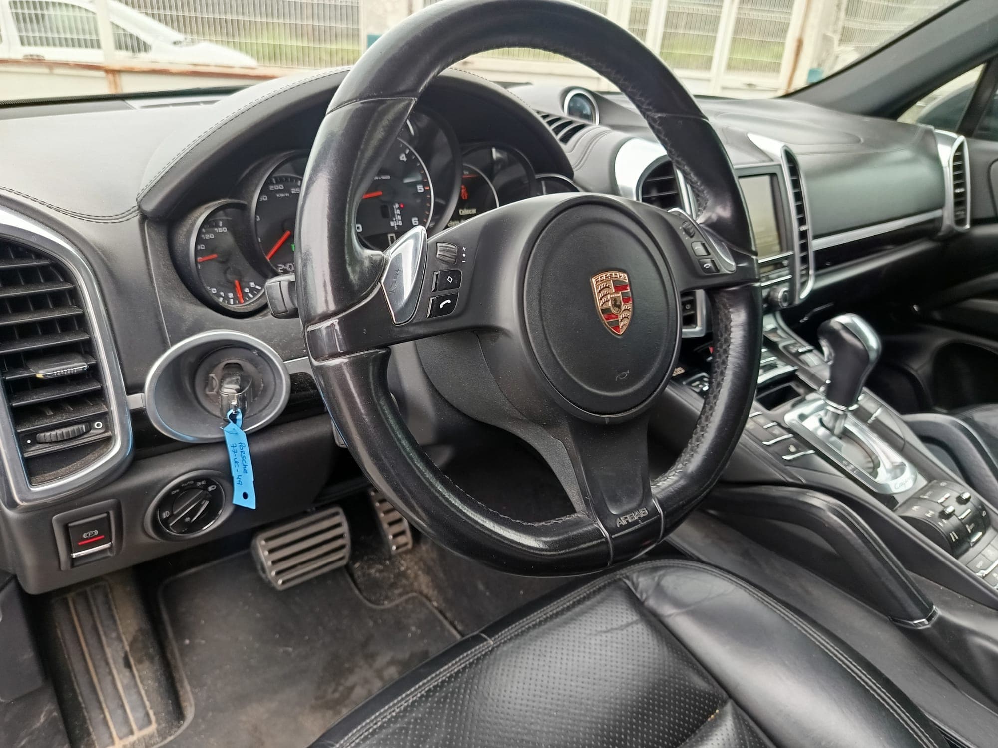Porsche Cayenne S · Ano 2013 — image 18