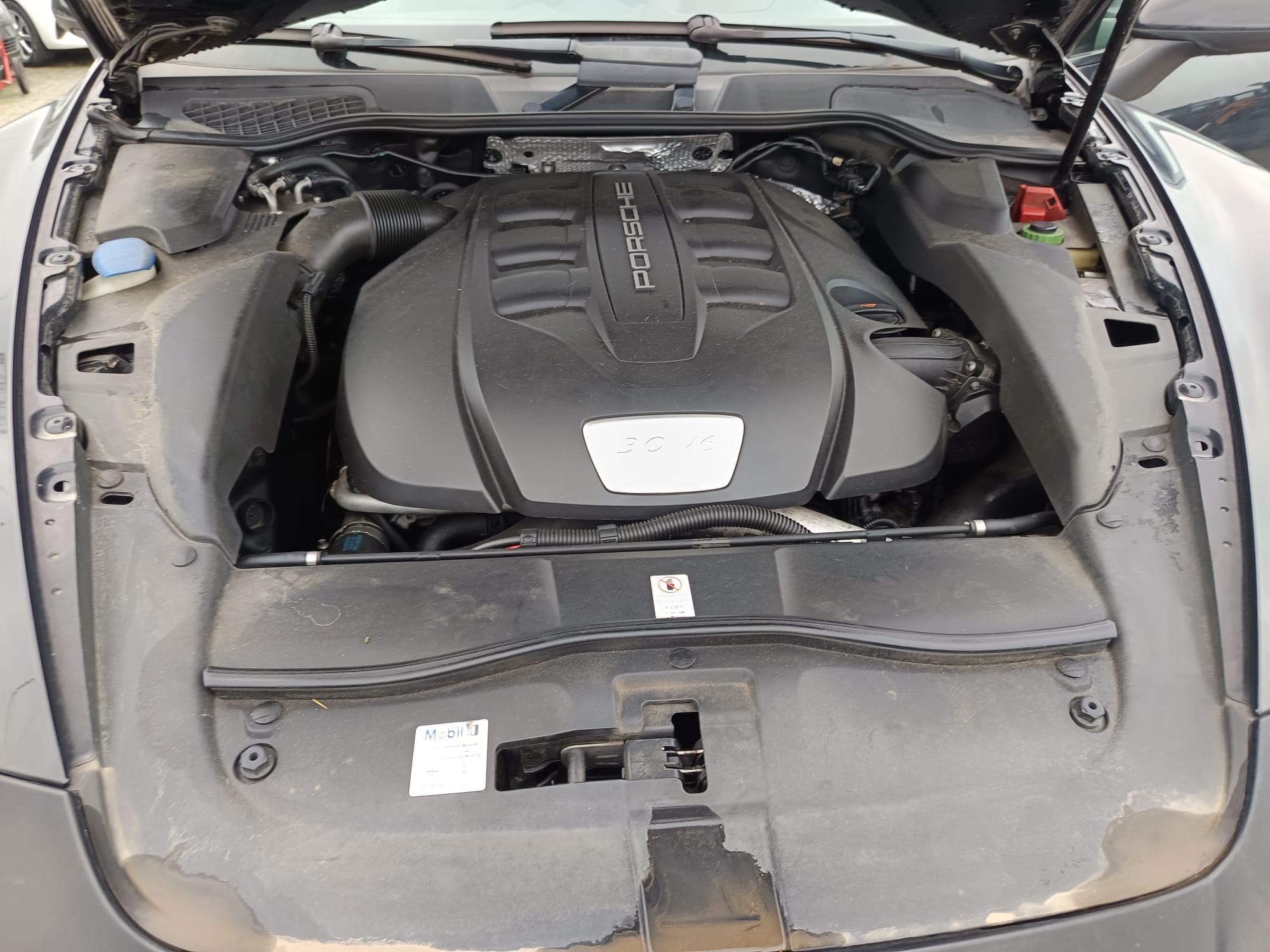 Porsche Cayenne S · Ano 2013 — image 38
